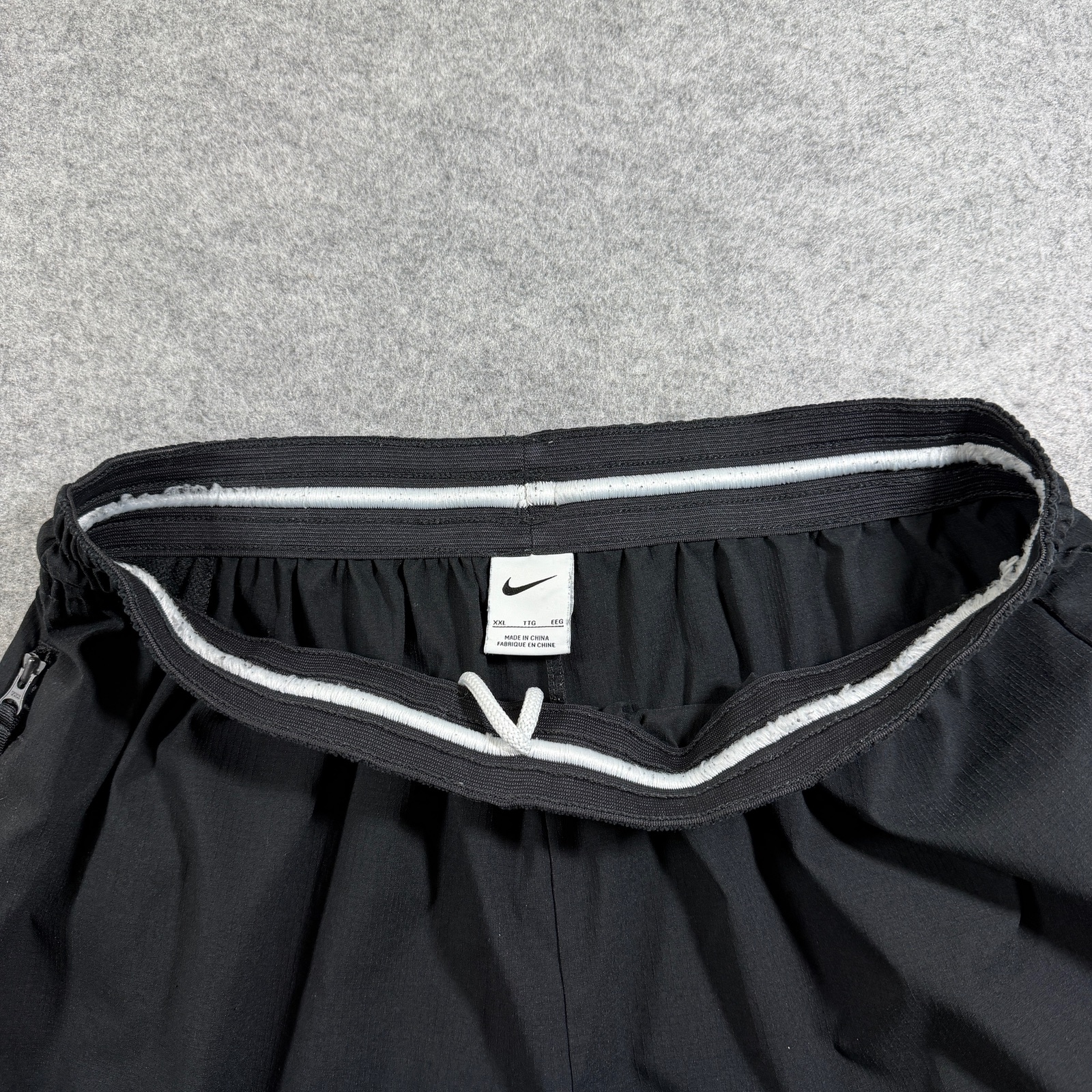 Nike Training Pants Mens XXL Black Stretch Loose Fit Zip Pocket Athletic Woven thumbnail 11