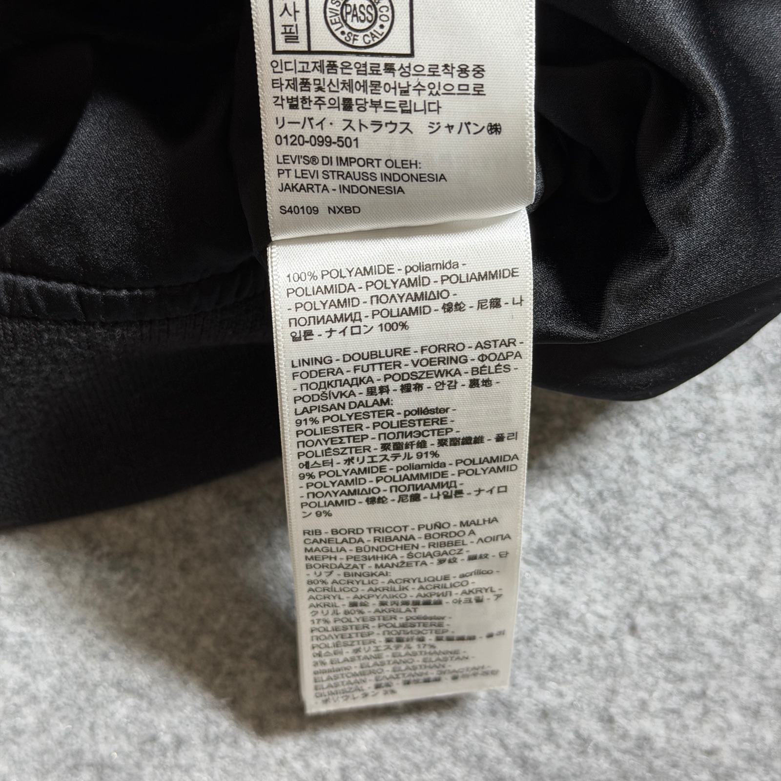 Levi's MA-1 Bomber Jacket Mens M Black Heavyweight Military Flight Zip Front thumbnail 10