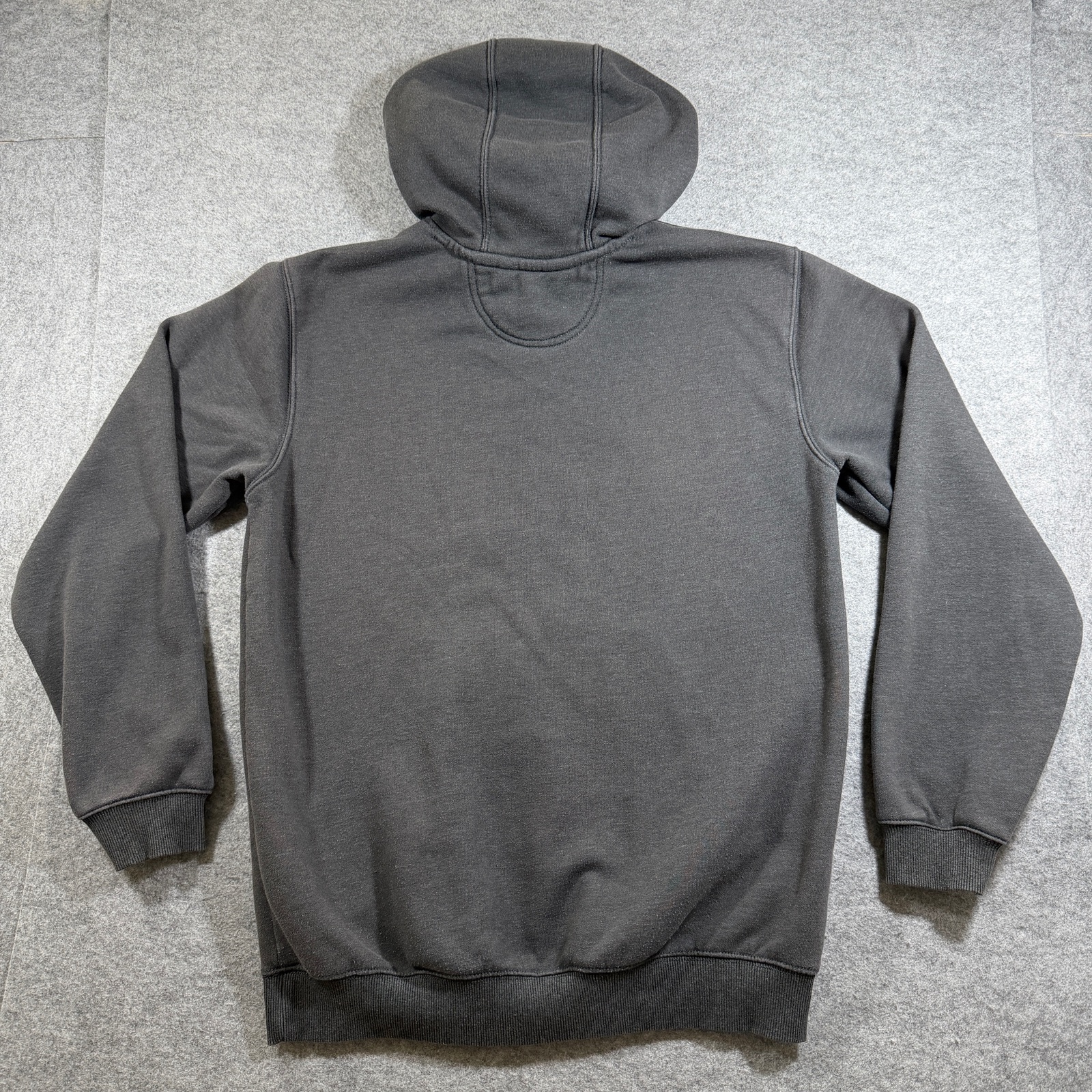 Carhartt Hoodie Mens M Gray Logo Graphic Fleece Pullover Workwear Sweatshirt thumbnail 2
