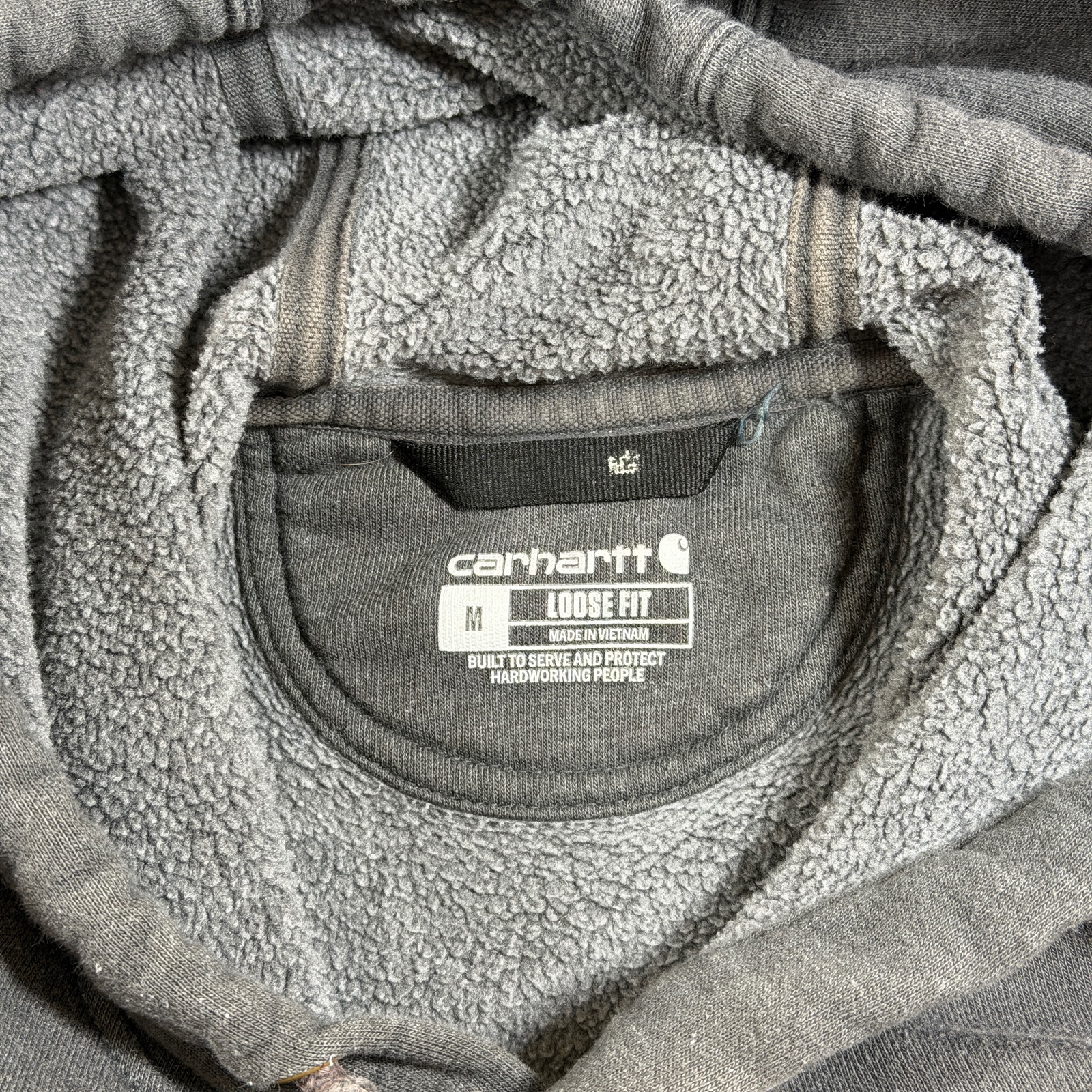 Carhartt Hoodie Mens M Gray Logo Graphic Fleece Pullover Workwear Sweatshirt thumbnail 4