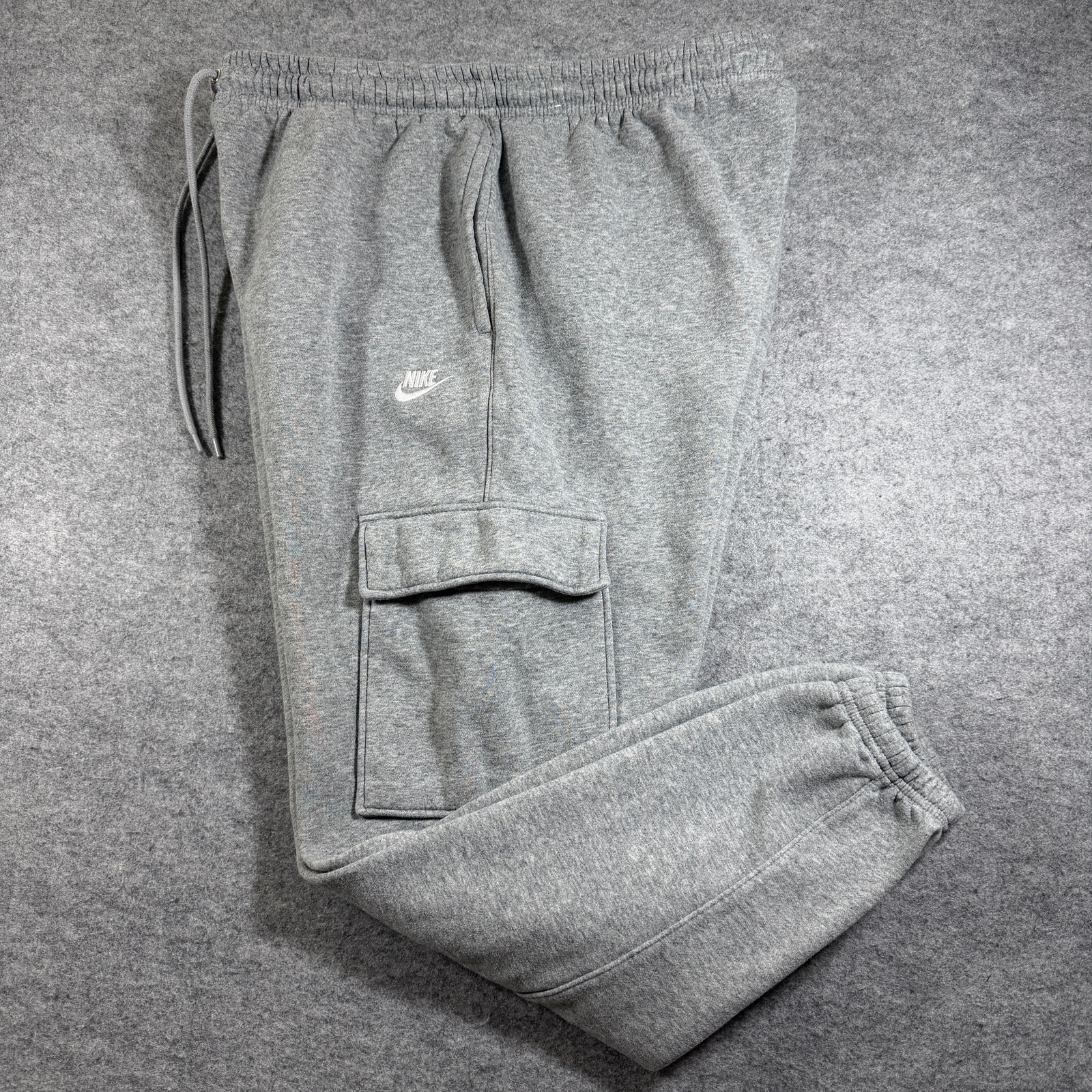 Nike Club Fleece Cargo Joggers Mens L Gray Sweatpants Training Athletic Casual thumbnail 6