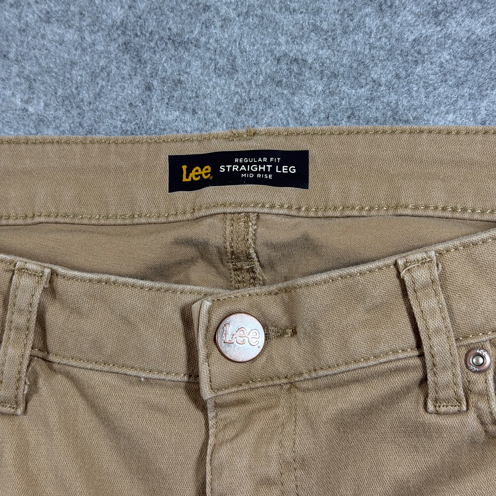 Lee Pants Womens 12 Short Khaki Straight Leg Mid Rise Stretch Cotton Chino thumbnail 4
