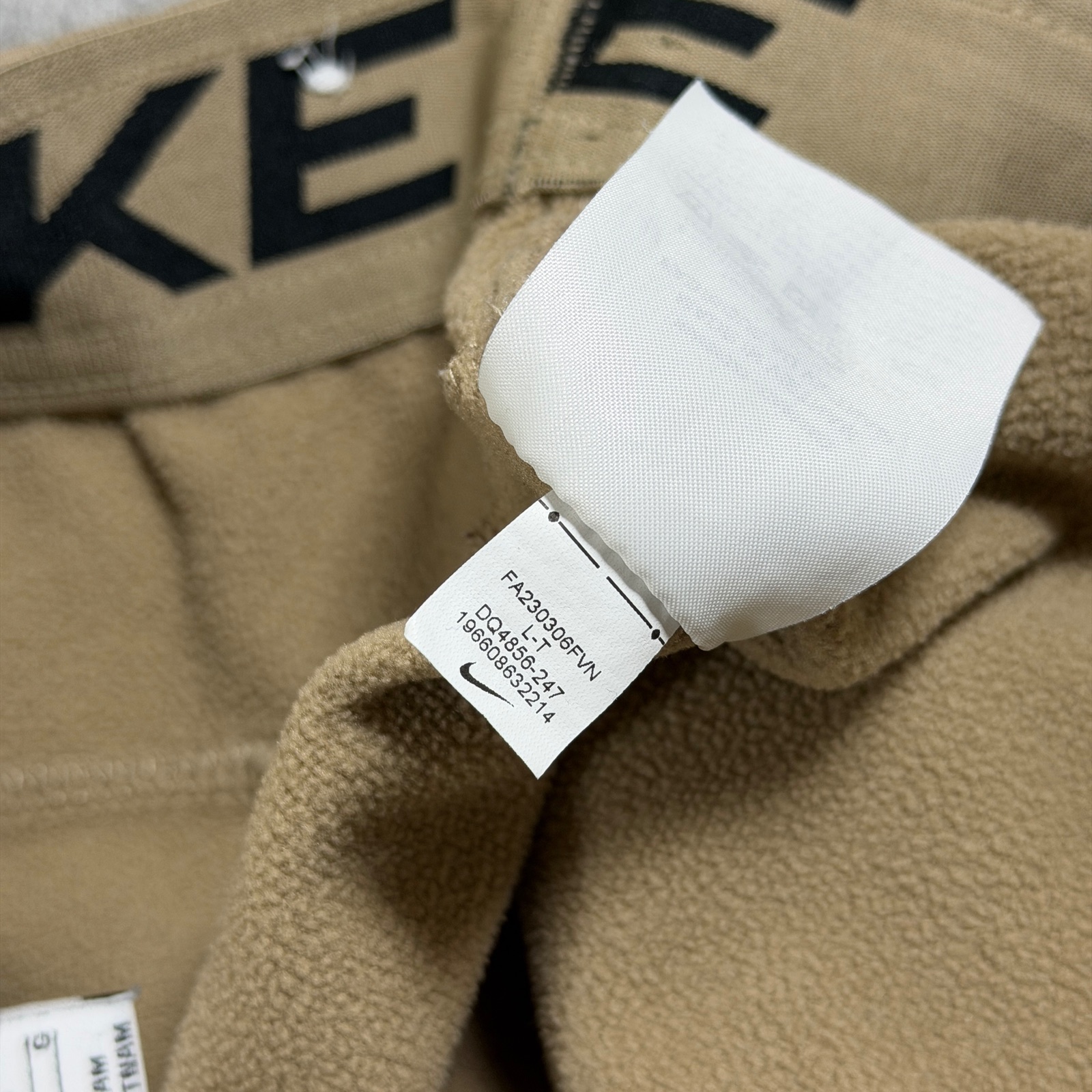 Nike Therma-FIT Sweatpants Mens L Tall Gold Fleece Joggers Training Zip Pocket thumbnail 13