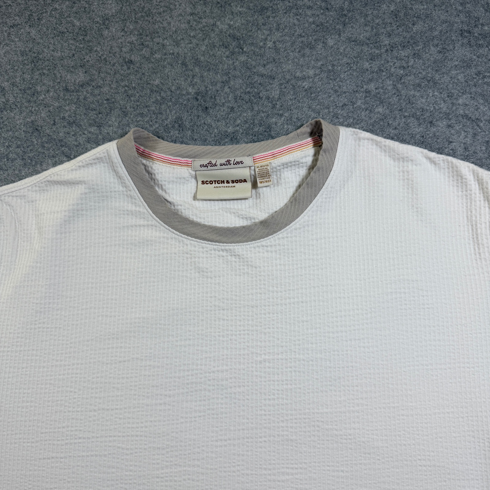 Scotch & Soda Waffle Knit T Shirt Mens XL White Ringer Collar Logo Patch thumbnail 3
