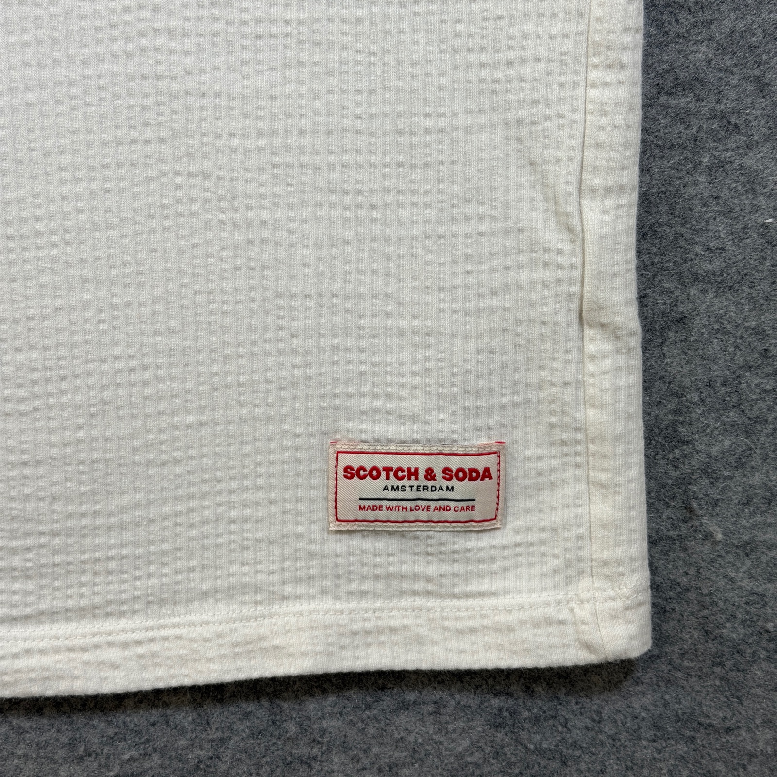 Scotch & Soda Waffle Knit T Shirt Mens XL White Ringer Collar Logo Patch thumbnail 9
