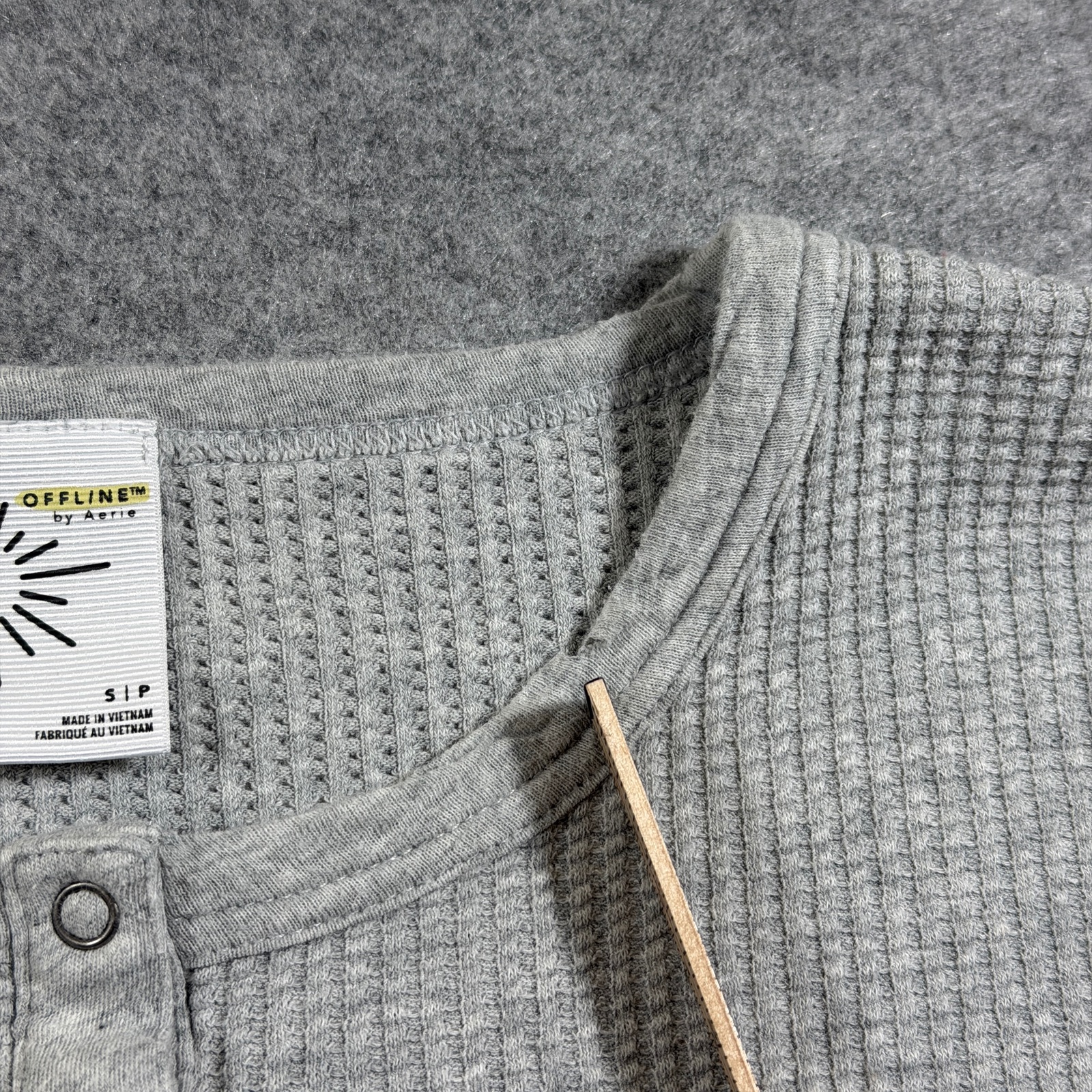 OFFLINE by Aerie Waffle Henley Top Womens S Gray Boxy Thumbhole Lounge Active thumbnail 5