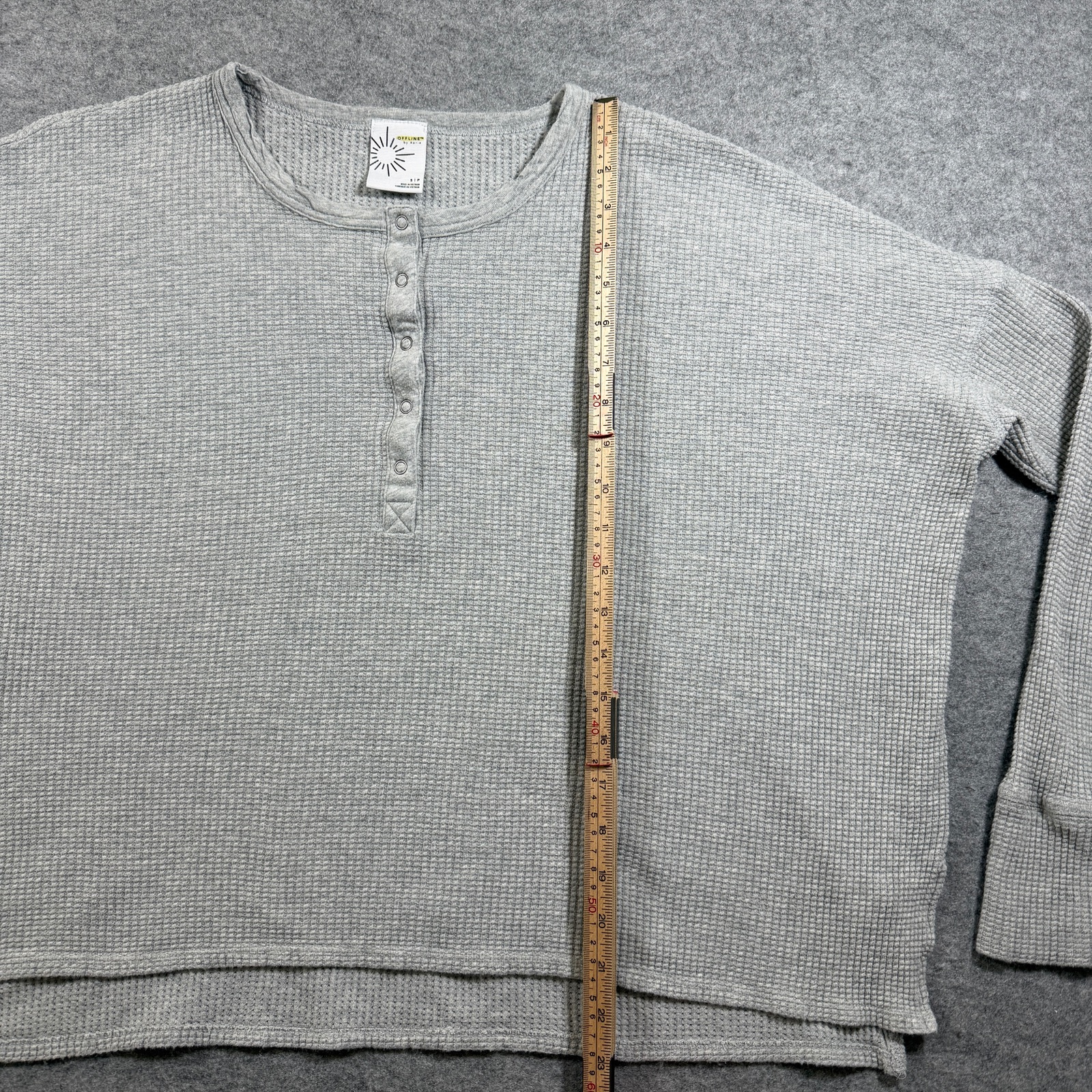 OFFLINE by Aerie Waffle Henley Top Womens S Gray Boxy Thumbhole Lounge Active thumbnail 6
