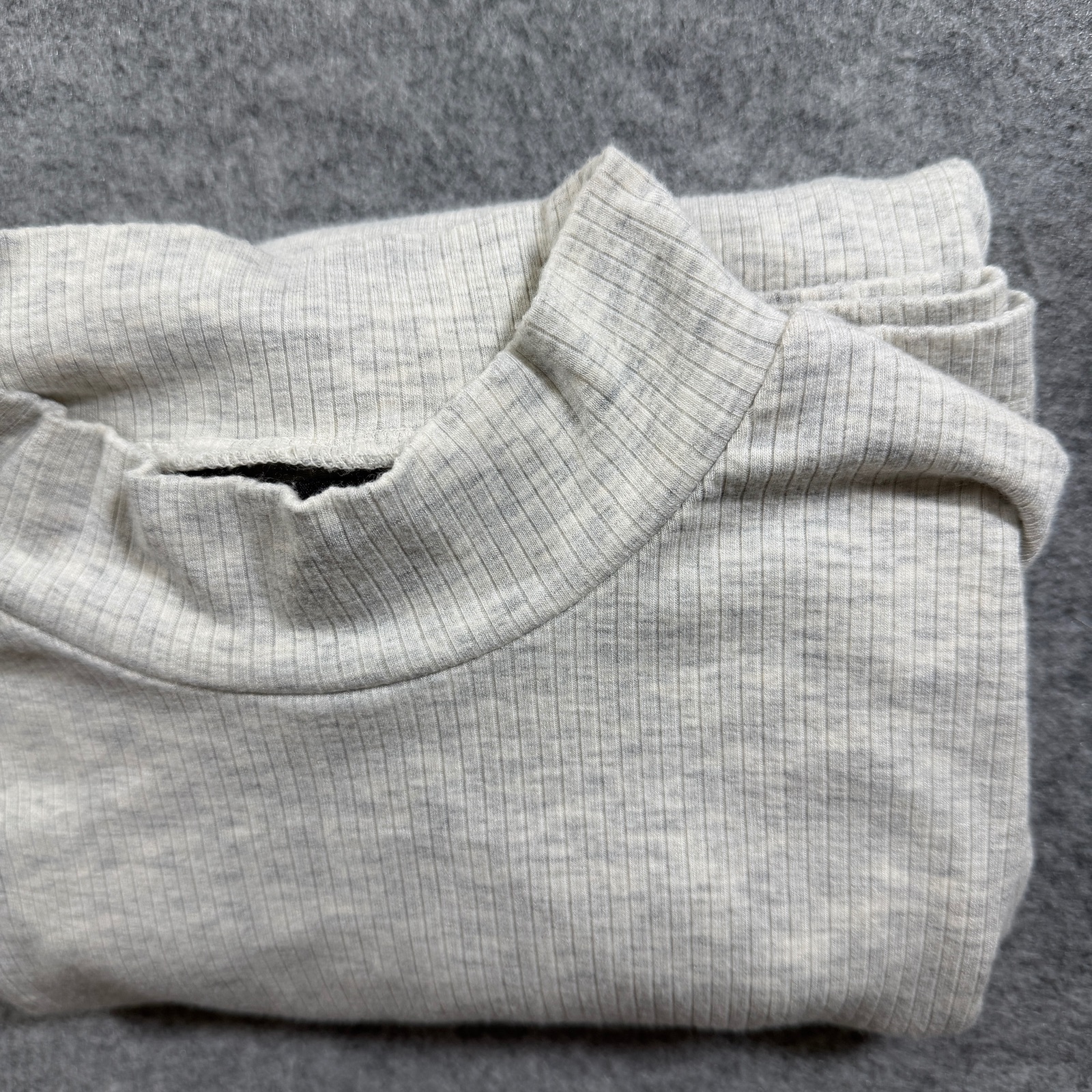 Banana Republic Ribbed Mock Neck Top Womens L Gray Stretch Soft Short Sleeve thumbnail 4