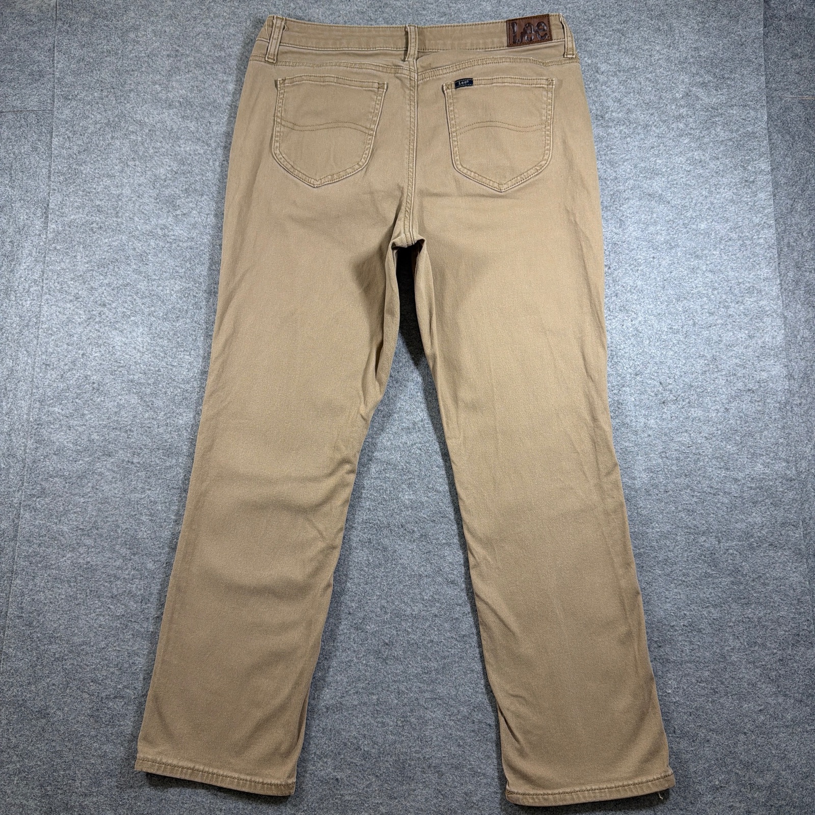 Lee Pants Womens 12 Short Khaki Straight Leg Mid Rise Stretch Cotton 5 Pocket thumbnail 2