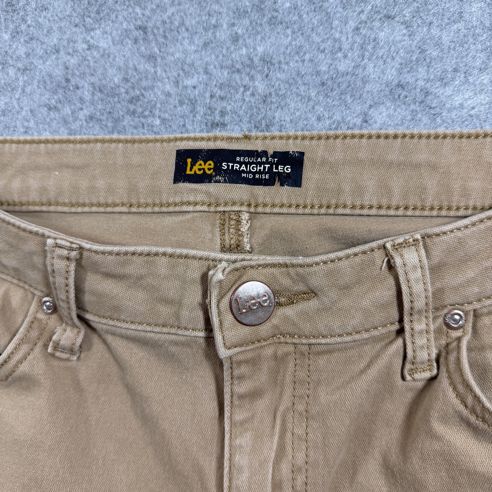 Lee Pants Womens 12 Short Khaki Straight Leg Mid Rise Stretch Cotton 5 Pocket thumbnail 3