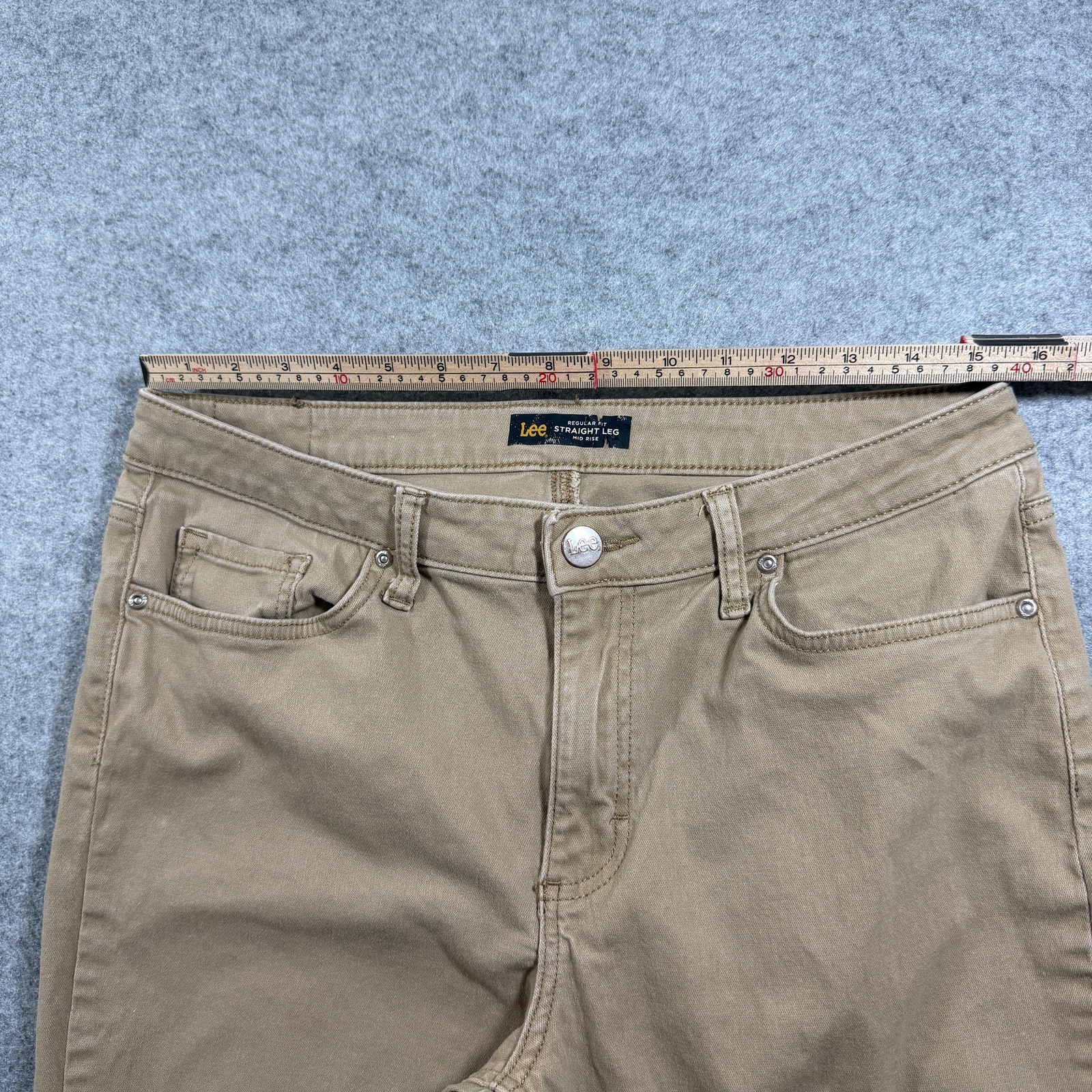 Lee Pants Womens 12 Short Khaki Straight Leg Mid Rise Stretch Cotton 5 Pocket thumbnail 7