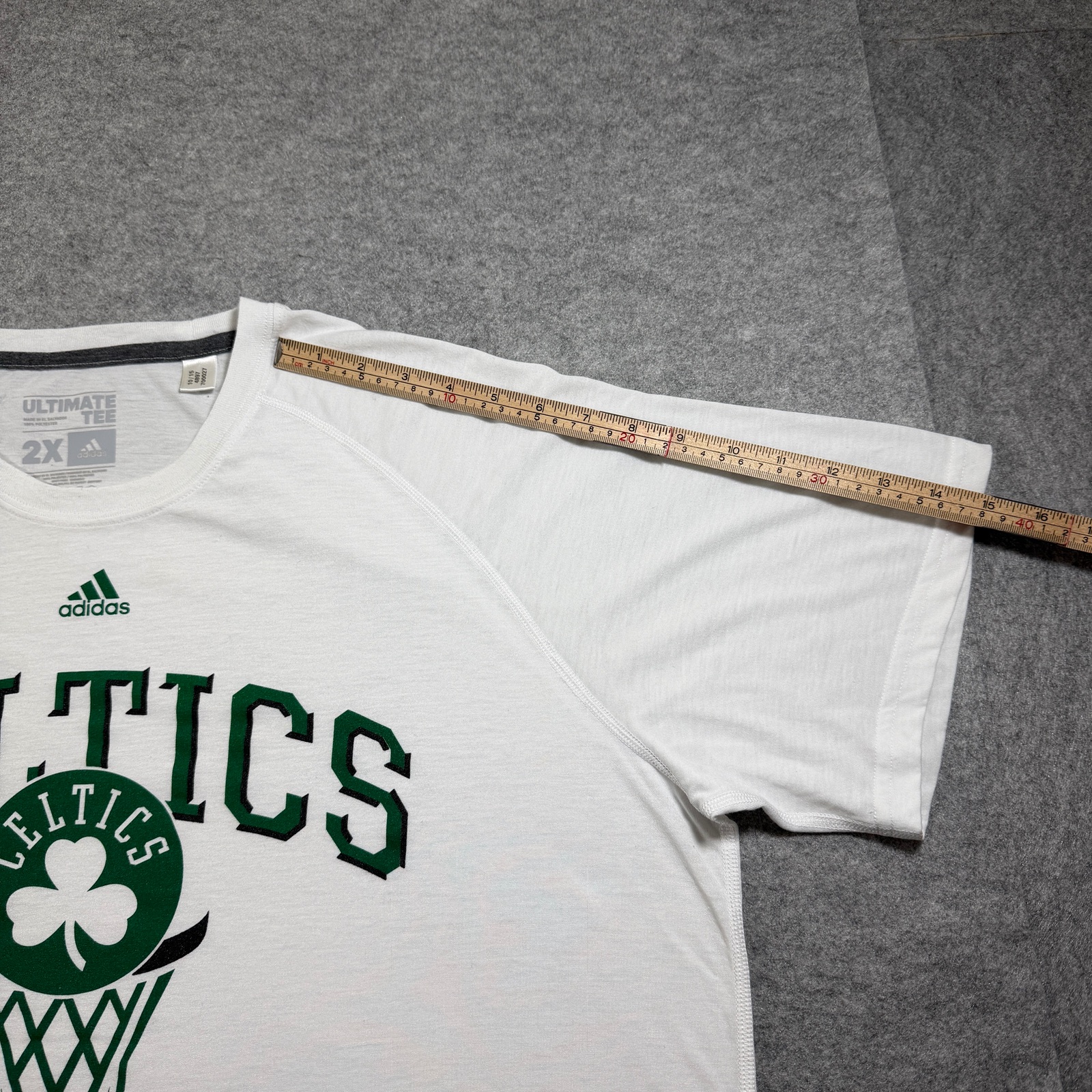Adidas Boston Celtics Ultimate T Shirt Mens 2XL White NBA Shamrock Graphic Fan thumbnail 8