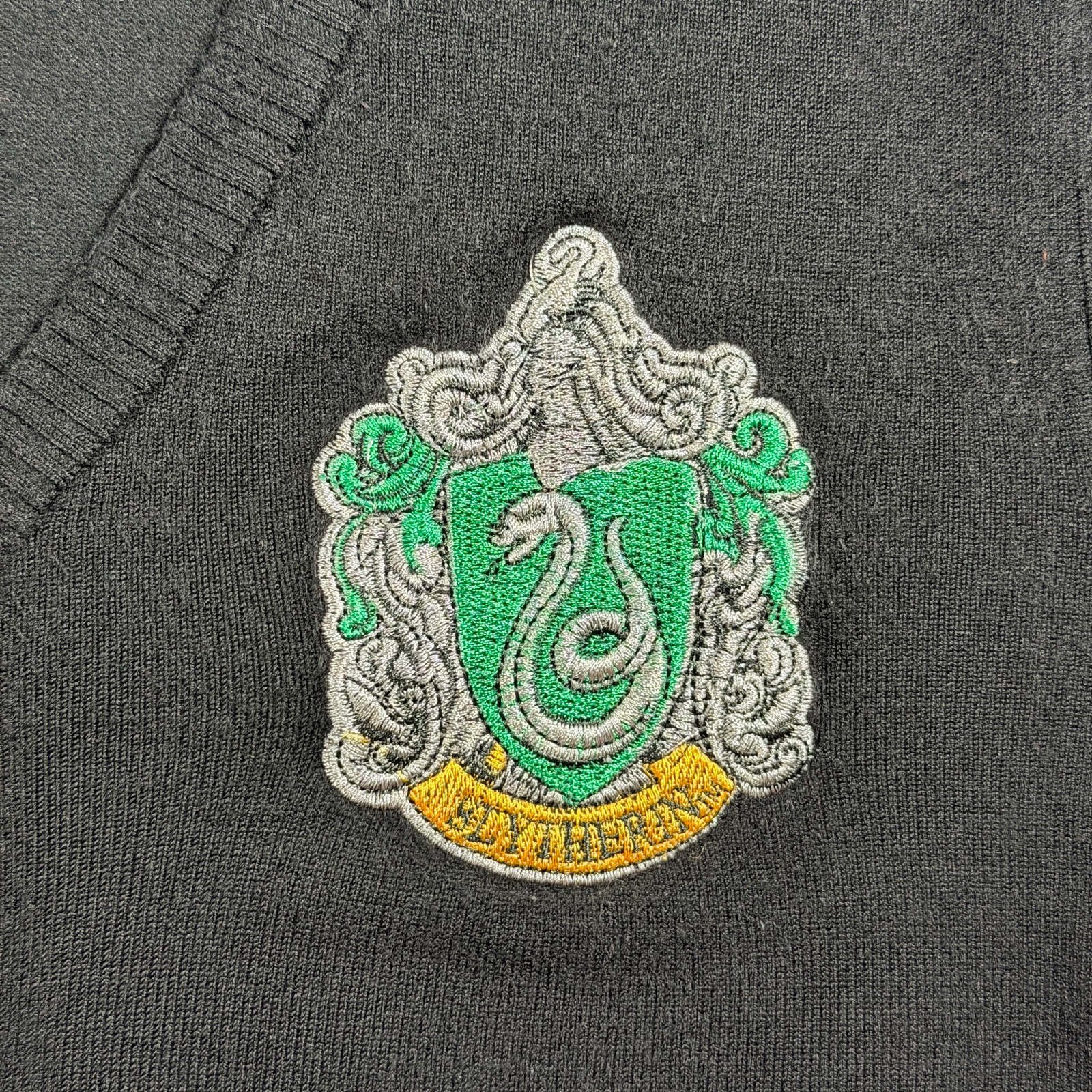 Harry Potter Slytherin Cardigan Womens M Black Button Front Crest Embroidery thumbnail 5
