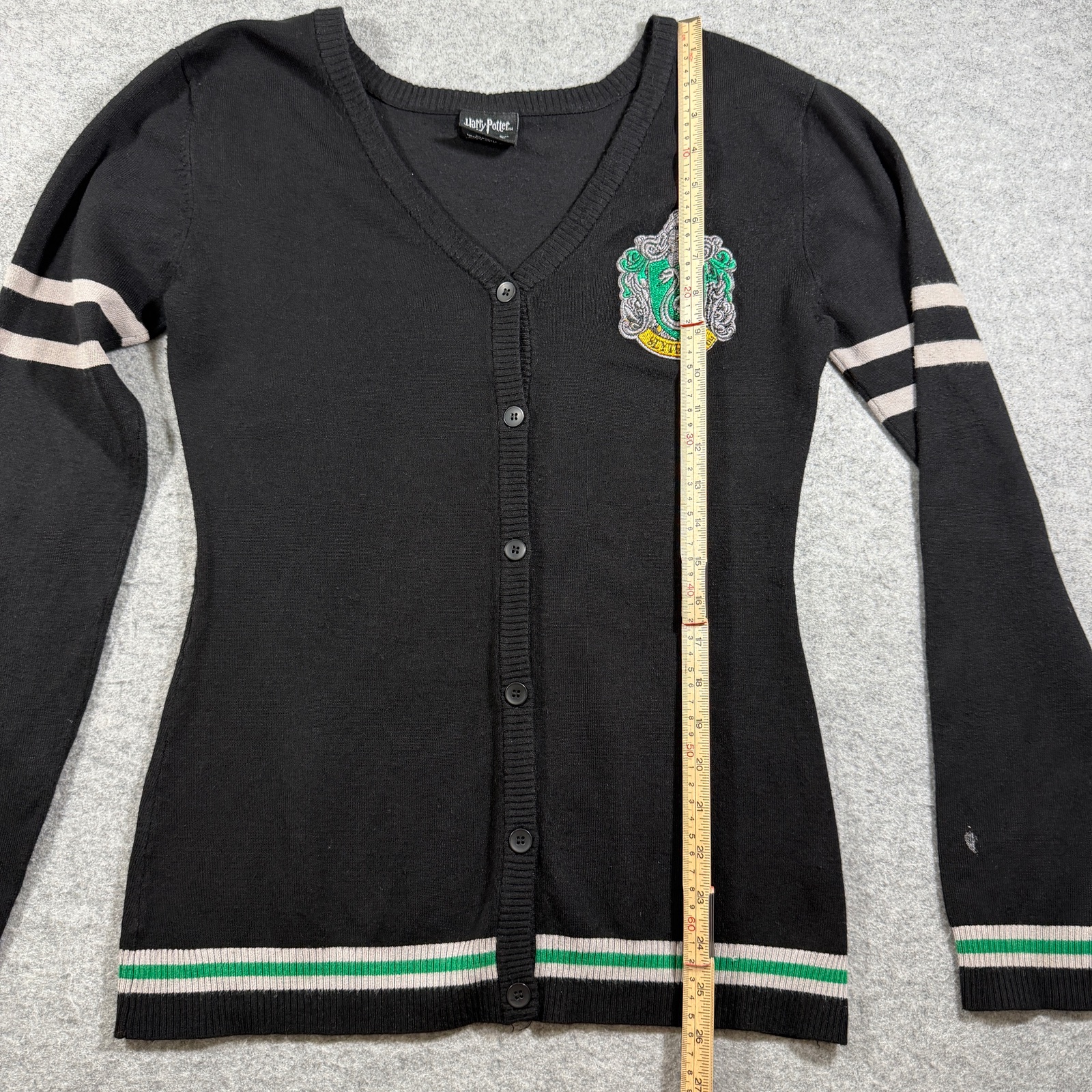 Harry Potter Slytherin Cardigan Womens M Black Button Front Crest Embroidery thumbnail 9