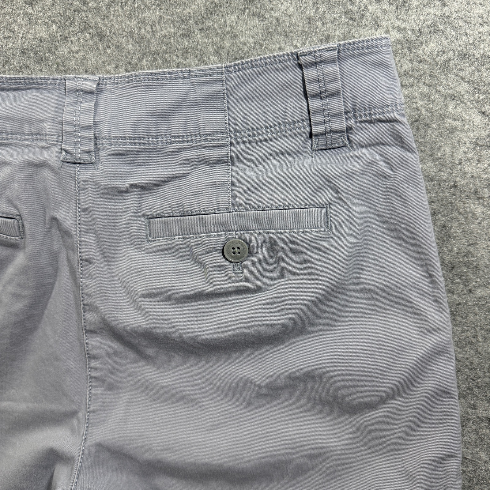 Tommy Bahama Chino Shorts Womens 4 Light Blue Cotton Stretch Cuffed Hem Casual thumbnail 11