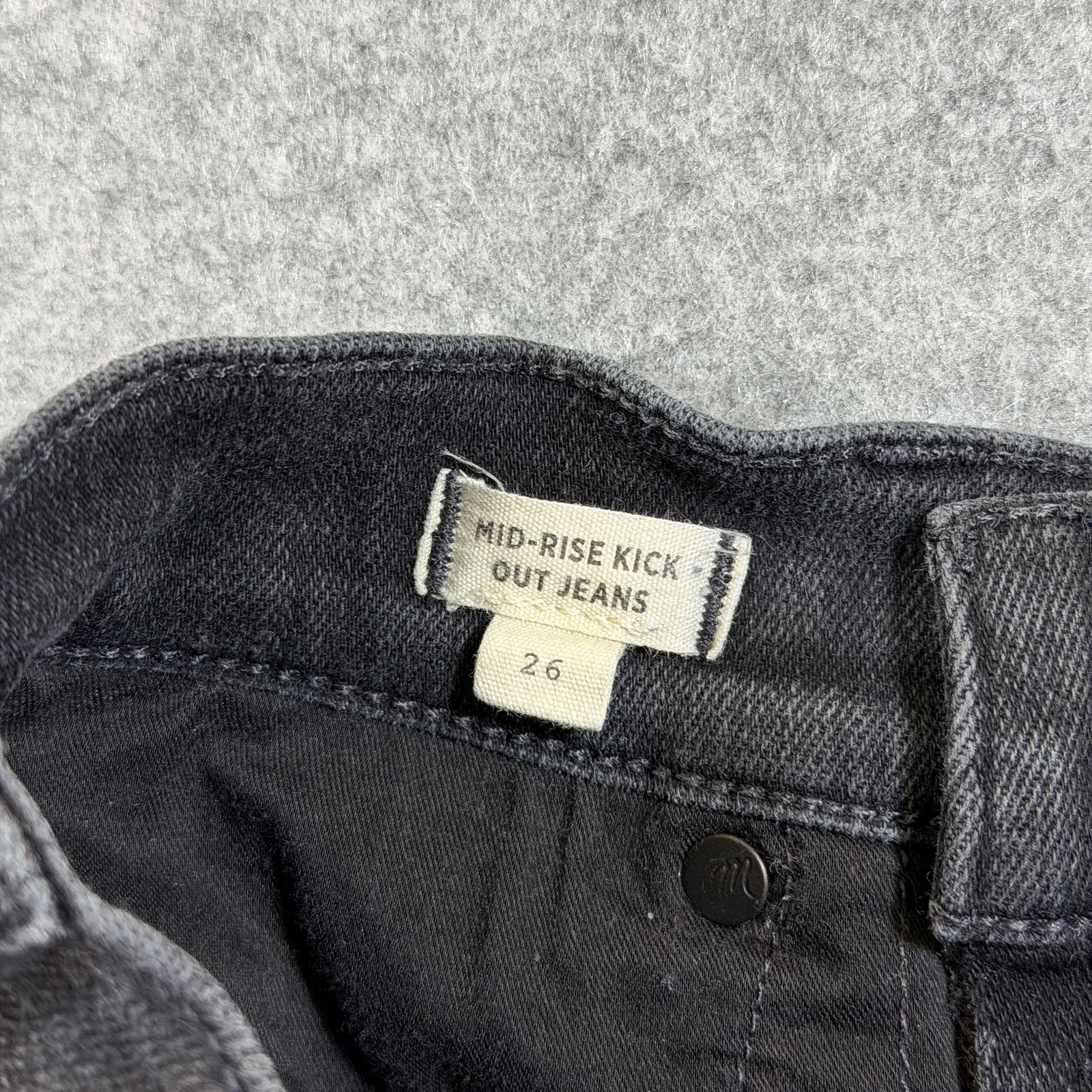 Madewell Kick Out Jeans Womens 26 Black Charcoal Wash Mid Rise Bootcut thumbnail 4