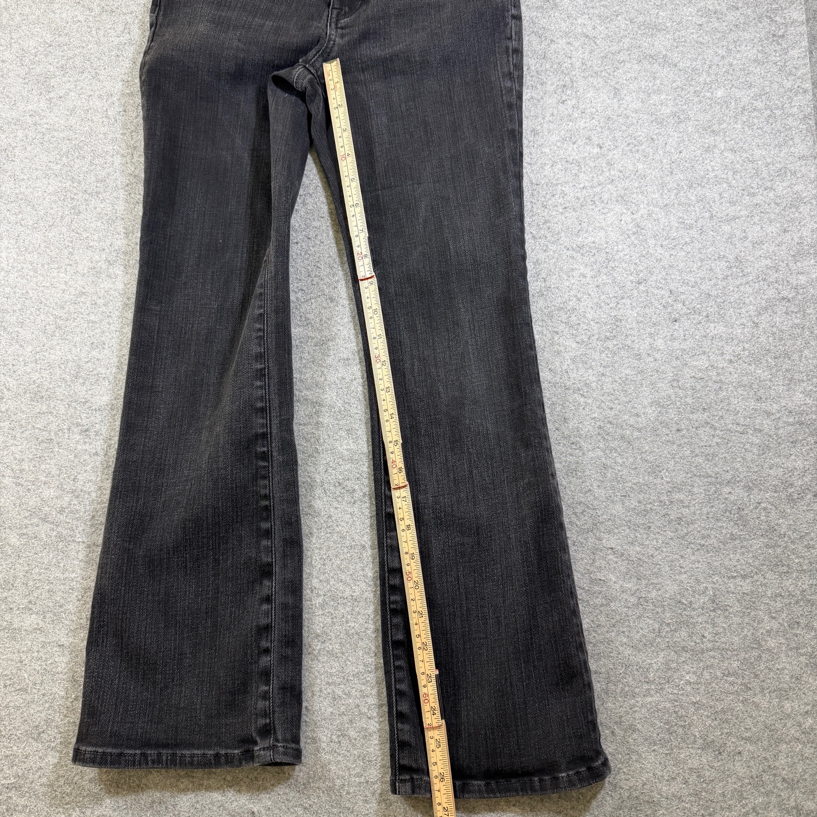 Madewell Kick Out Jeans Womens 26 Black Charcoal Wash Mid Rise Bootcut thumbnail 7
