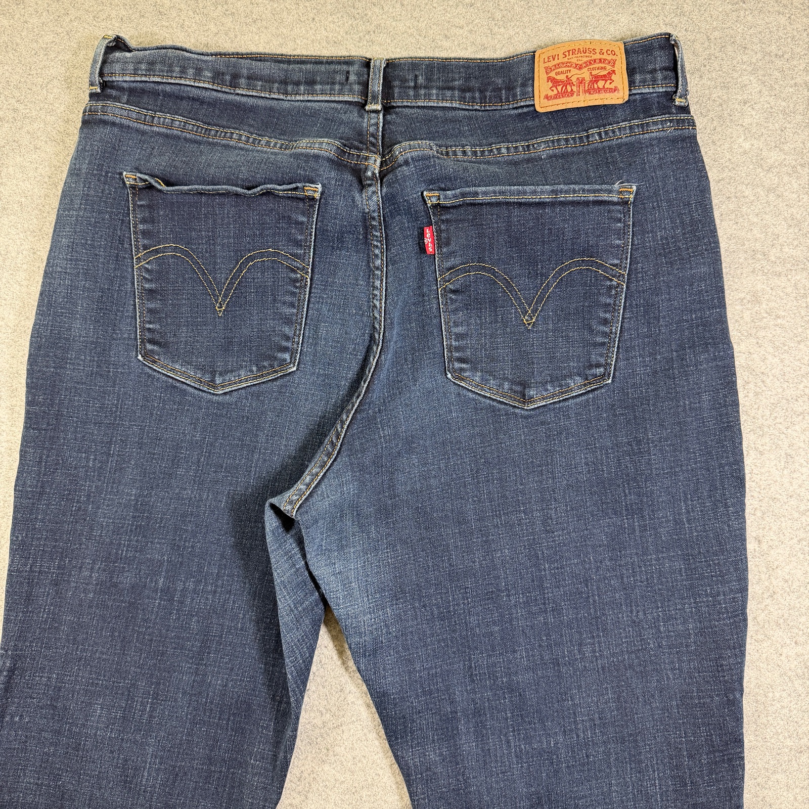 Levi's Classic Boot Jeans Womens 33 Dark Blue Bootcut Denim Red Tab Stretch thumbnail 5
