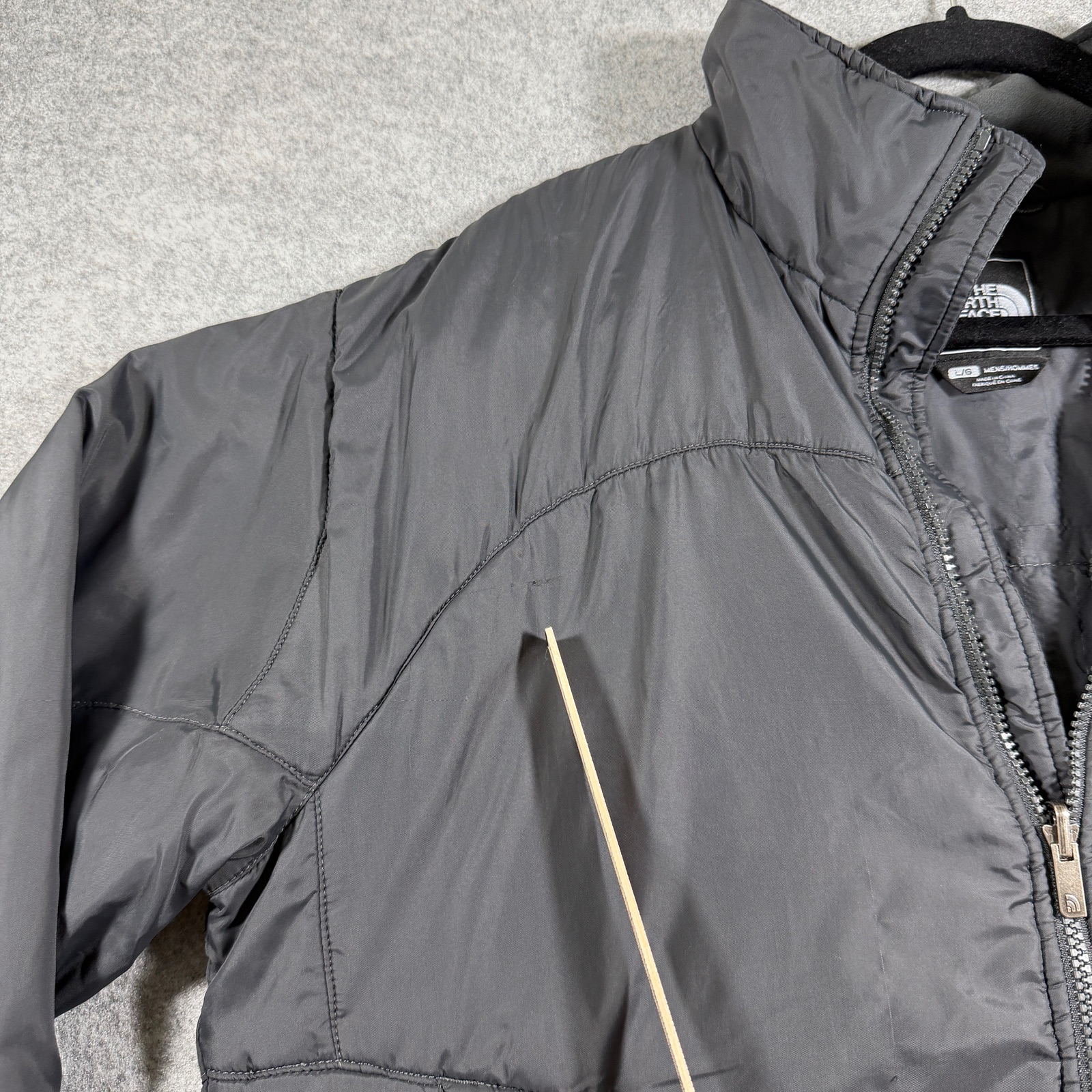 The North Face Puffer Jacket Mens L Dark Gray Full Zip Insulated Outdoor FLAWS thumbnail 6