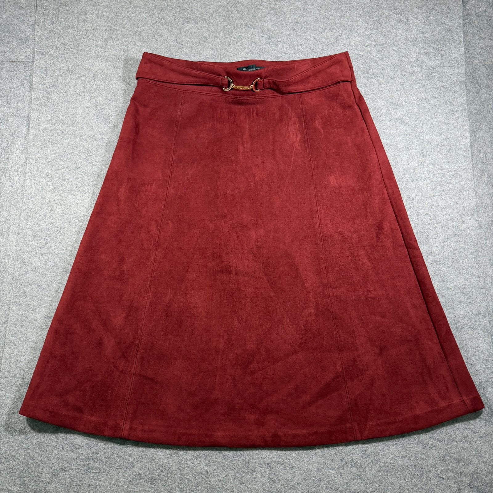 Marc New York Velvet Texture Skirt Womens L Burgundy Gold Buckle Stretch