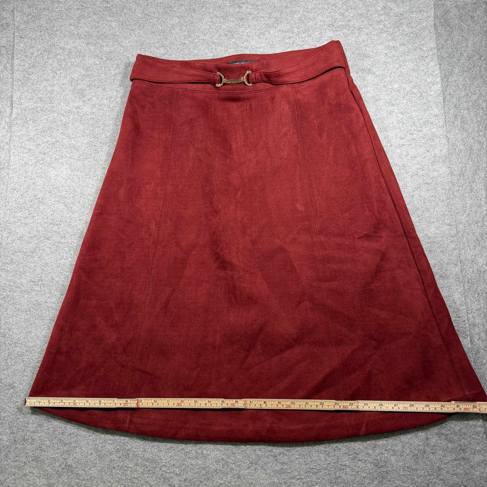 Marc New York Velvet Texture Skirt Womens L Burgundy Gold Buckle Stretch thumbnail 7