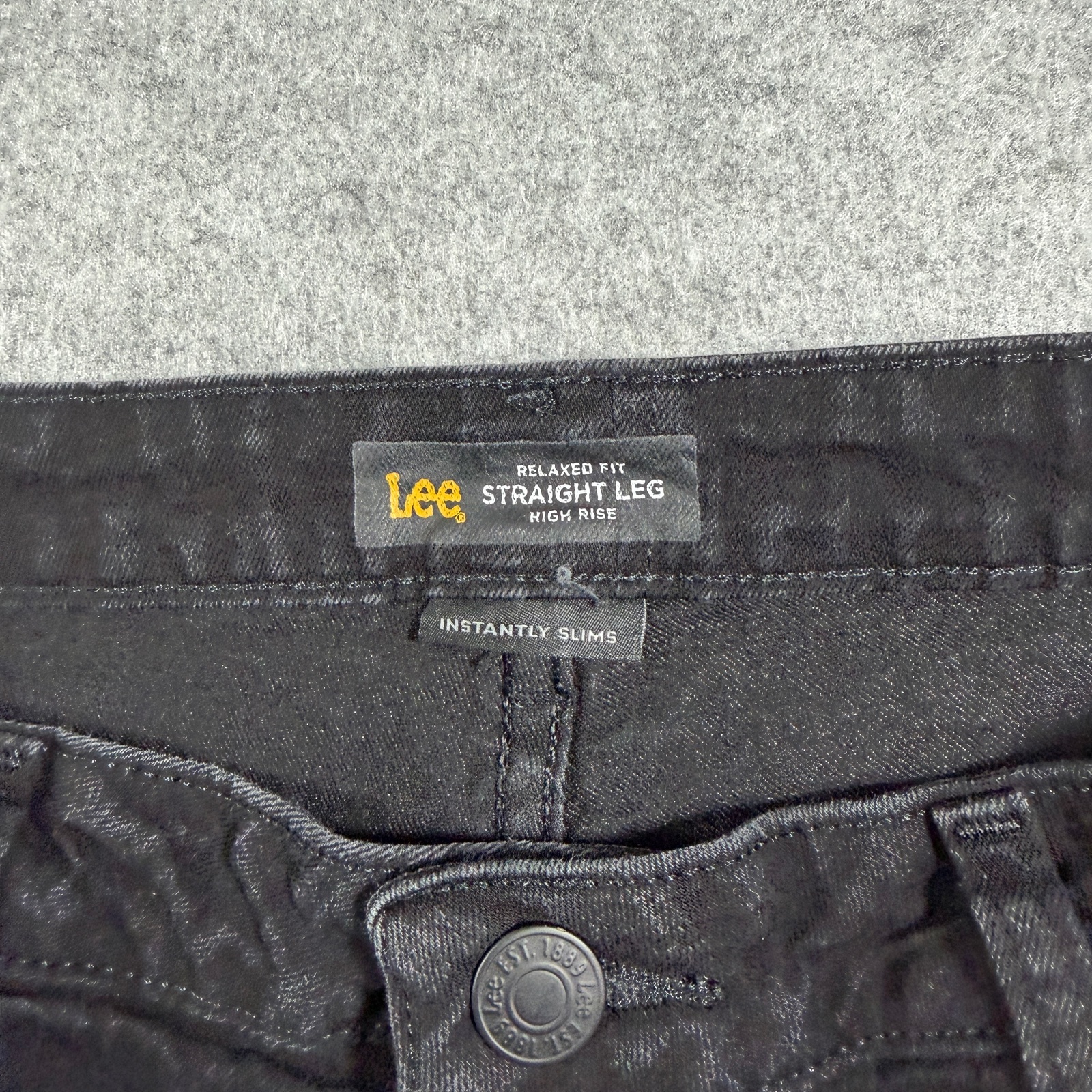 Lee Straight Leg Jeans Womens 12Short Black High Rise Relaxed Fit Slimming Denim thumbnail 3