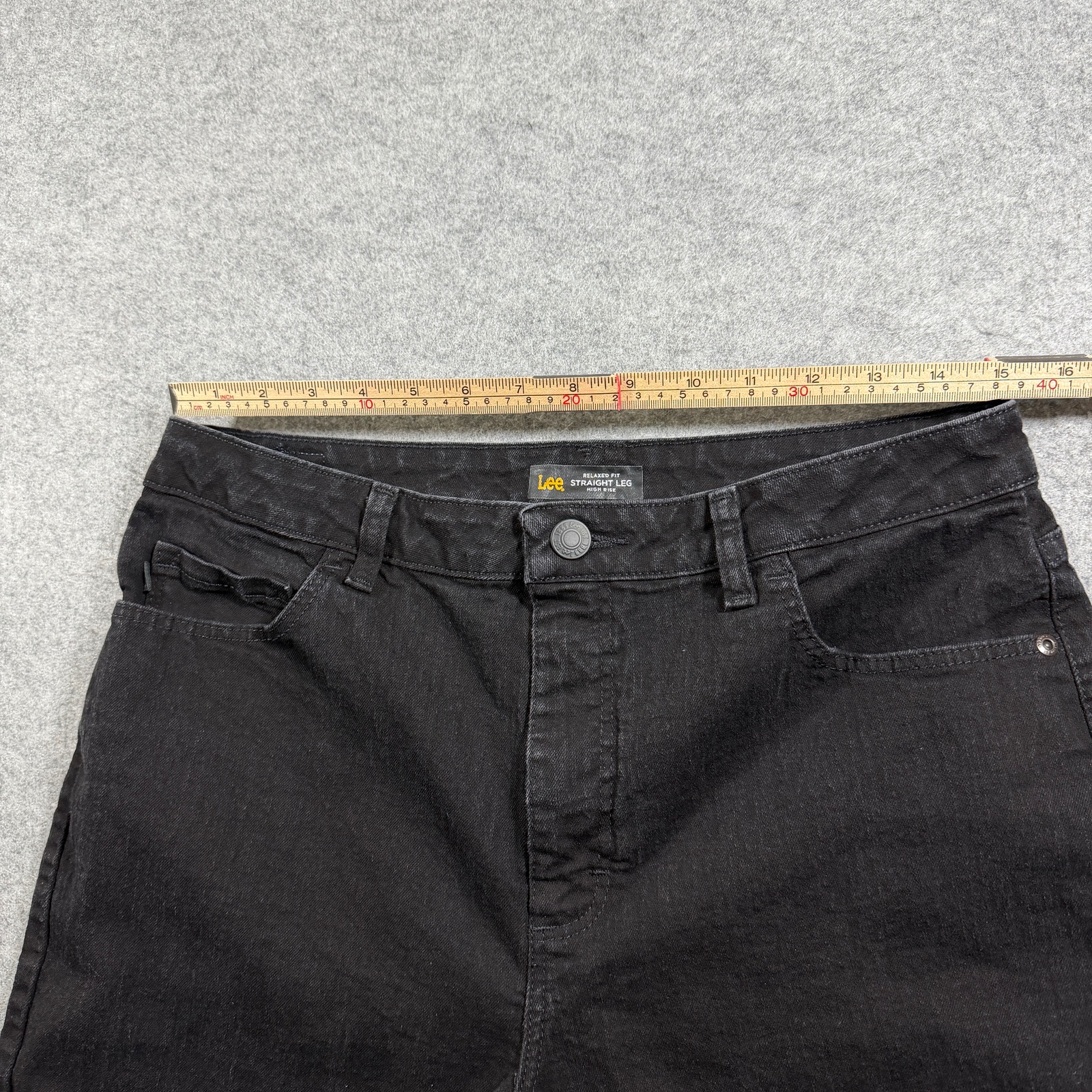 Lee Jeans Womens 12 Short Black Slimming Relaxed Fit Straight Leg High Rise thumbnail 6