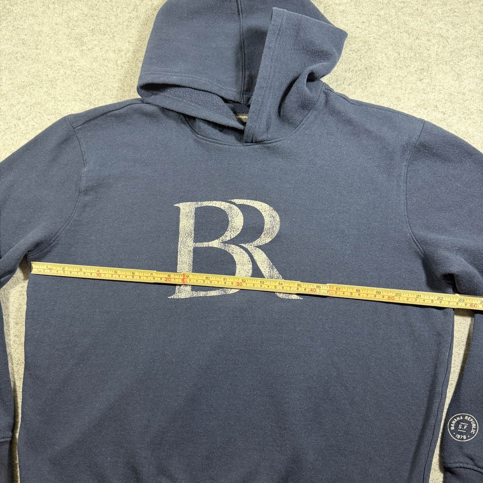 Banana Republic Hoodie Mens XL Navy Blue Fleece 1979 SF Patch Graphic Pullover thumbnail 7