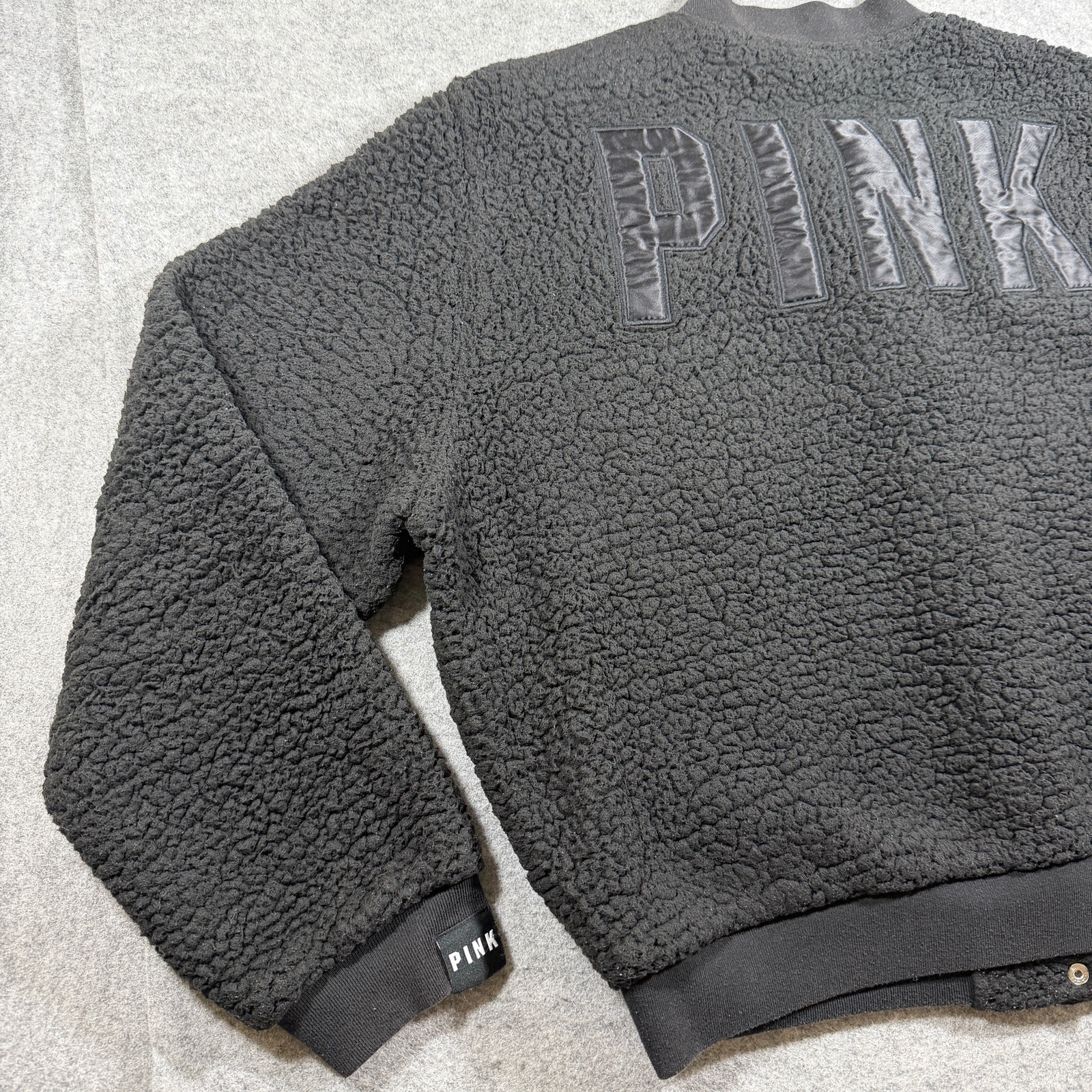 PINK Victoria's Secret Sherpa Bomber Jacket Womens L Black Snap Front Cropped thumbnail 5