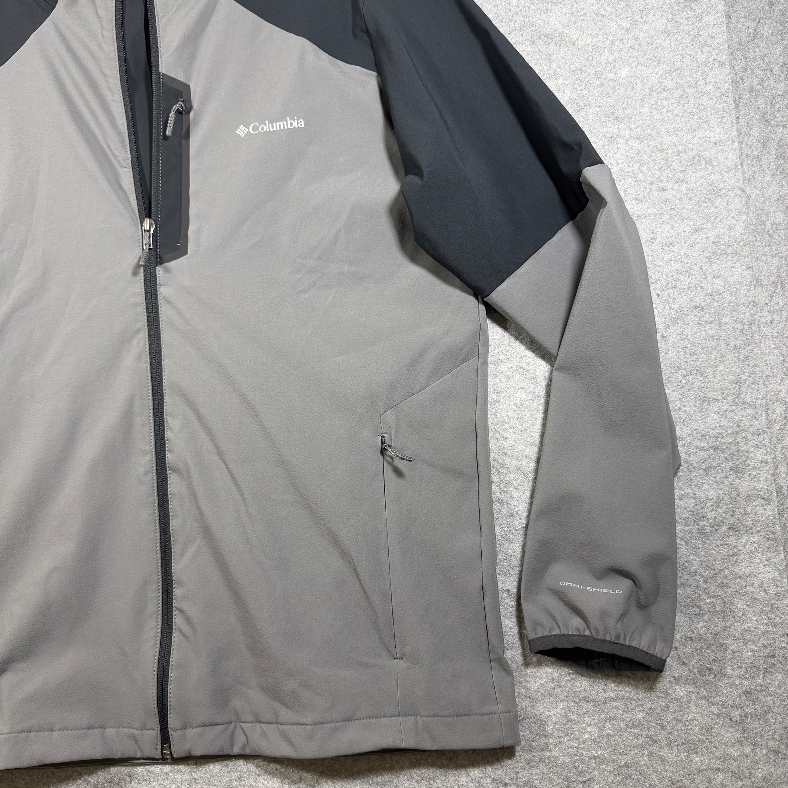 Columbia Omni-Shield Softshell Jacket Mens L Gray Hooded Full Zip Hiking Outdoor thumbnail 5
