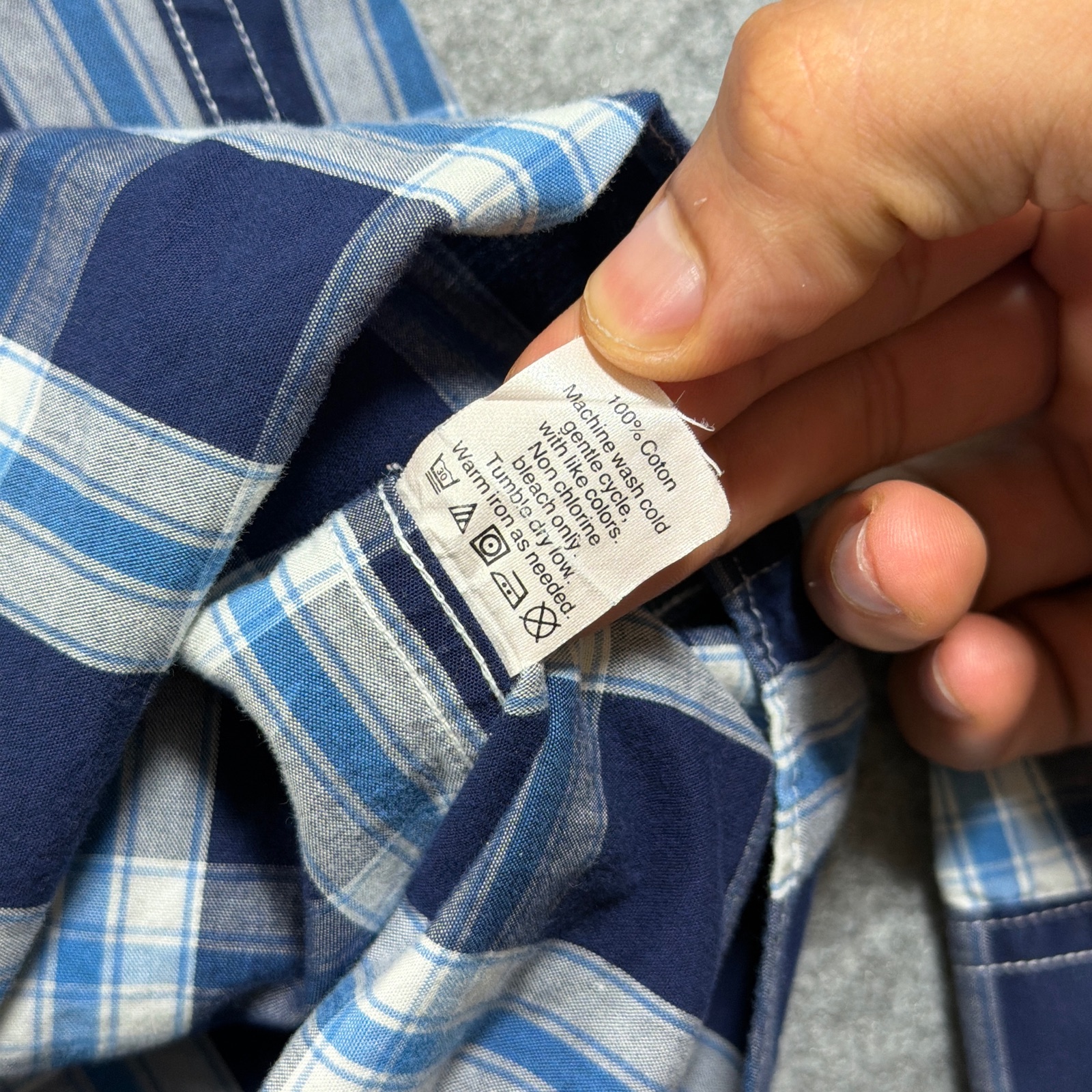 J. Crew Button Down Shirt Mens XL Navy Blue Plaid Slim Fit Cotton Classic Preppy thumbnail 9