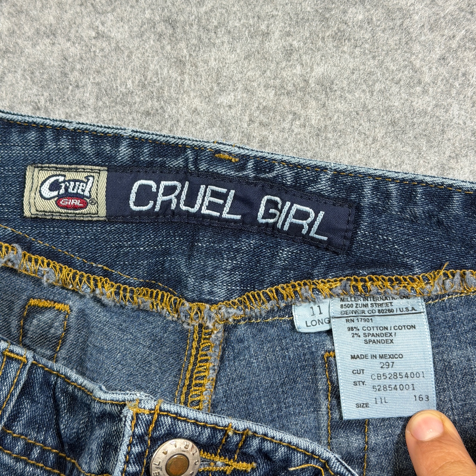 Cruel Girl Bootcut Jeans Womens 11 Long Medium Dark Wash Denim Stretch Western thumbnail 4