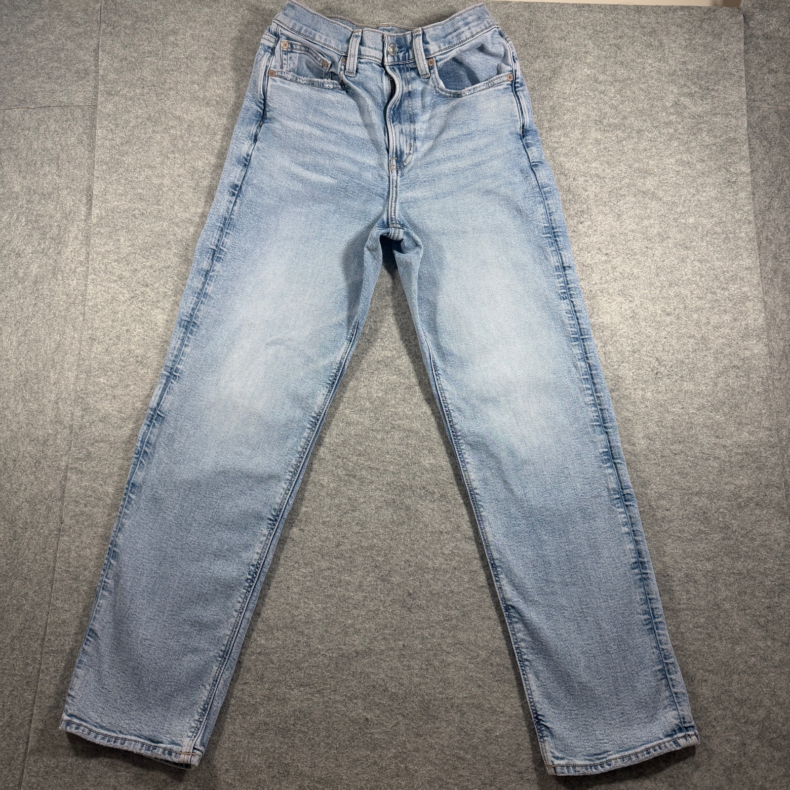 American Eagle 90s Boyfriend Jeans Womens 6 Regular Light Blue Highest Rise