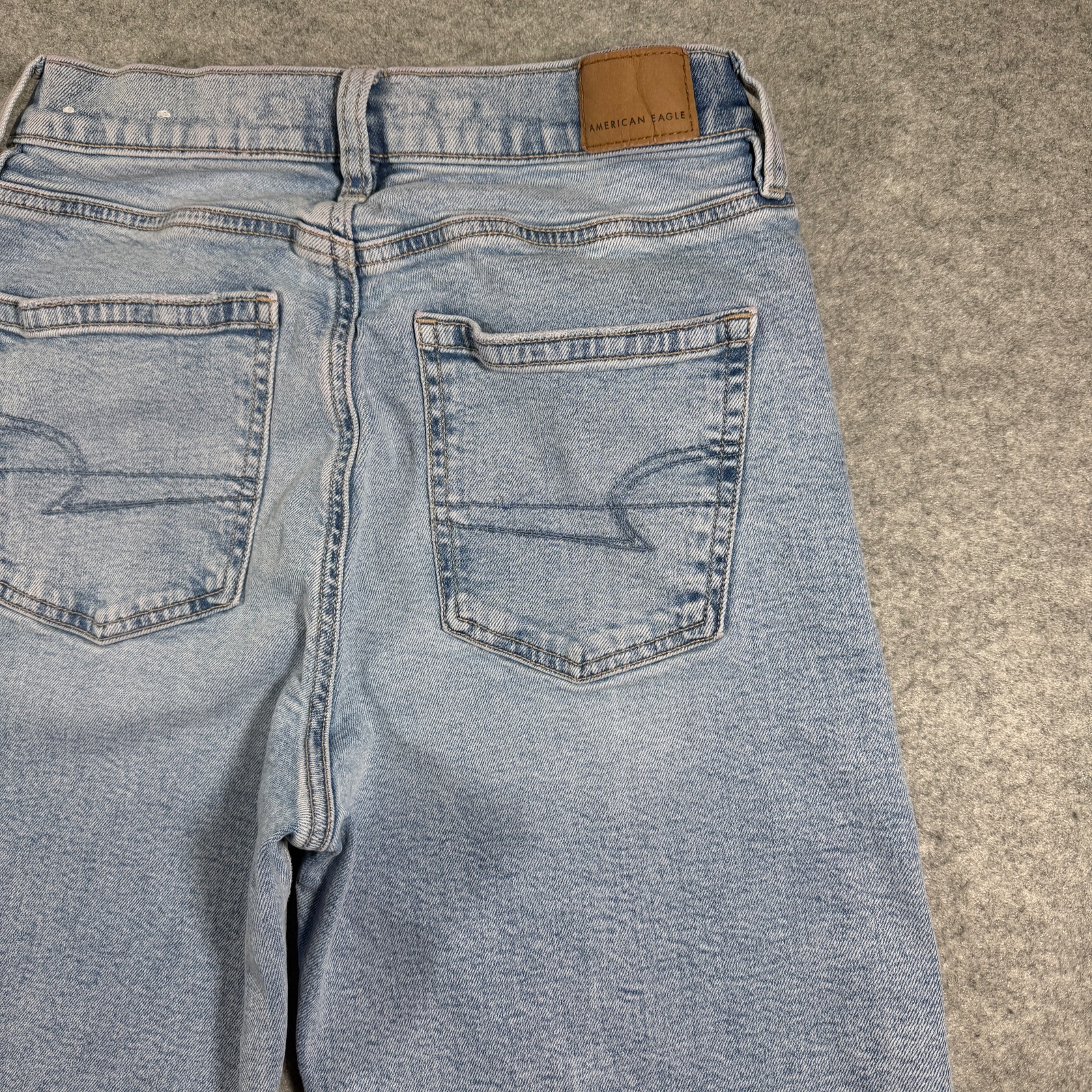 American Eagle 90s Boyfriend Jeans Womens 6 Regular Light Blue Highest Rise thumbnail 6
