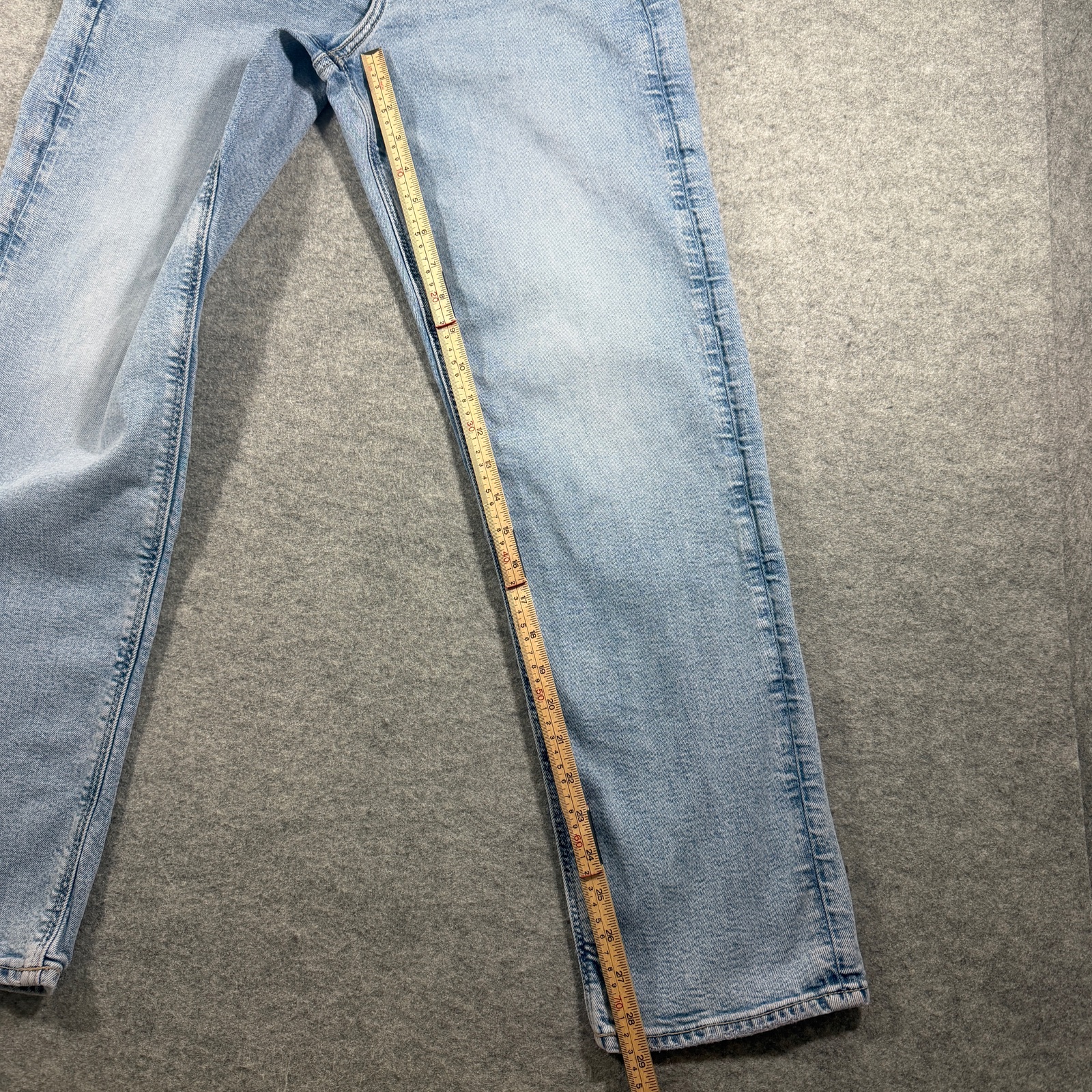 American Eagle 90s Boyfriend Jeans Womens 6 Regular Light Blue Highest Rise thumbnail 8