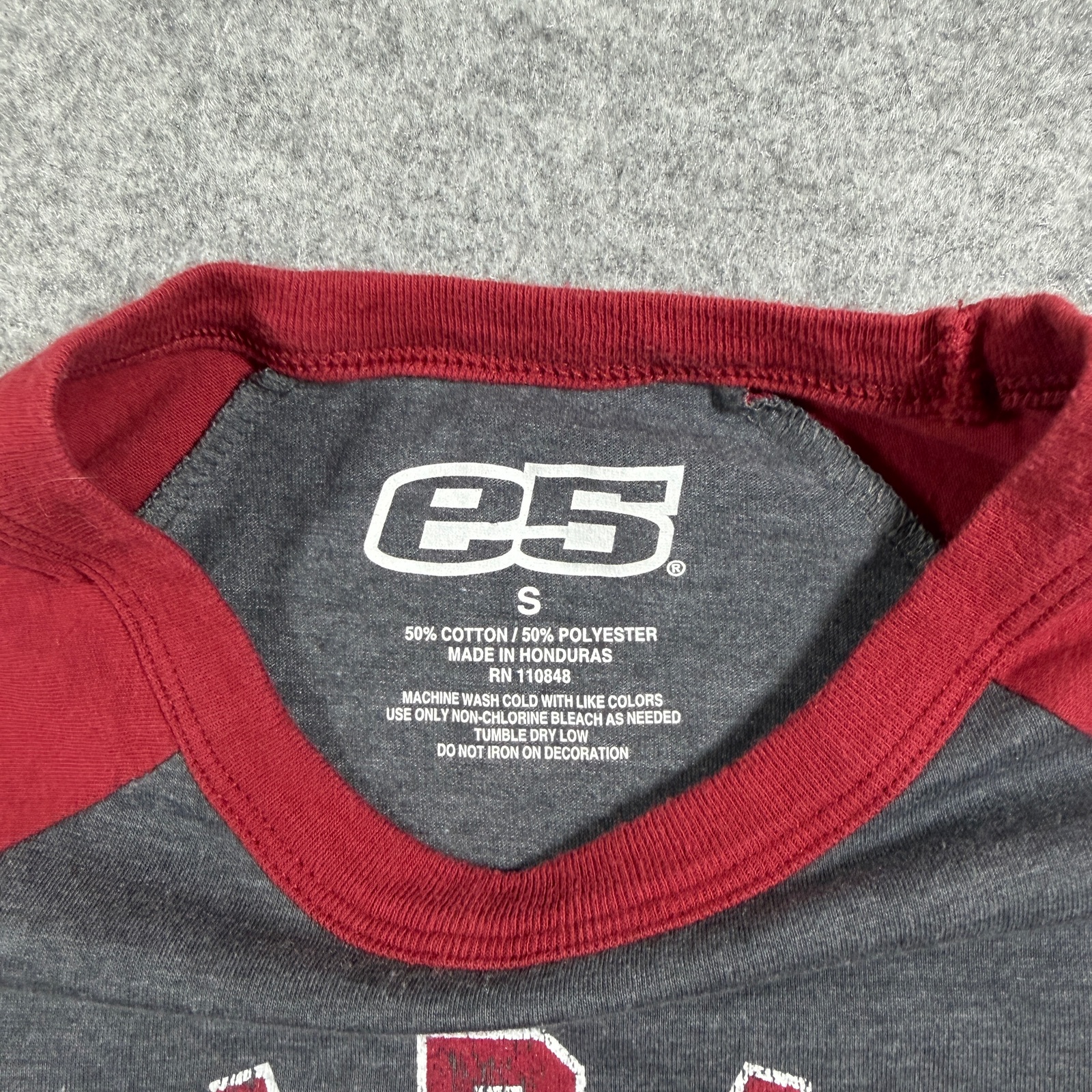 Alabama Crimson Tide Raglan T Shirt Womens S Gray Red 3/4 Sleeve NCAA SEC Sport thumbnail 5