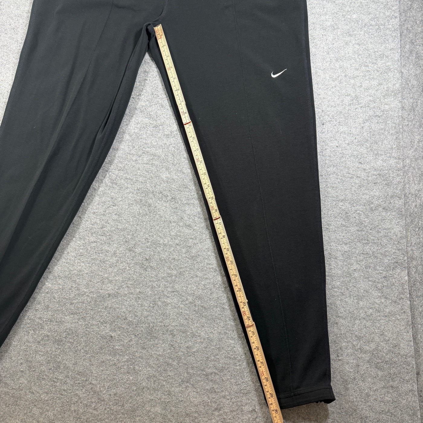 Nike Sweatpants Mens L Black Tapered Zip Pockets Drawstring Athletic Zip Ankles thumbnail 6