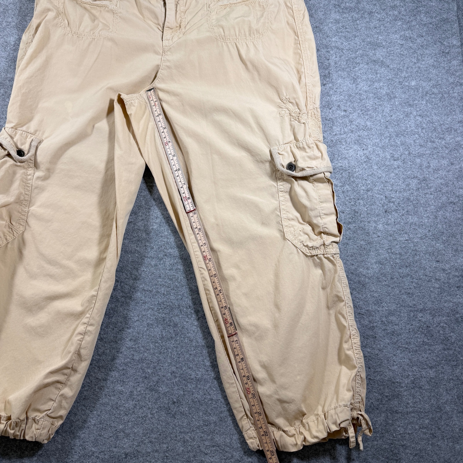 VTG Tommy Hilfiger Cargo Capri Pants Womens 12 Khaki Cotton Cropped Embroidered thumbnail 8