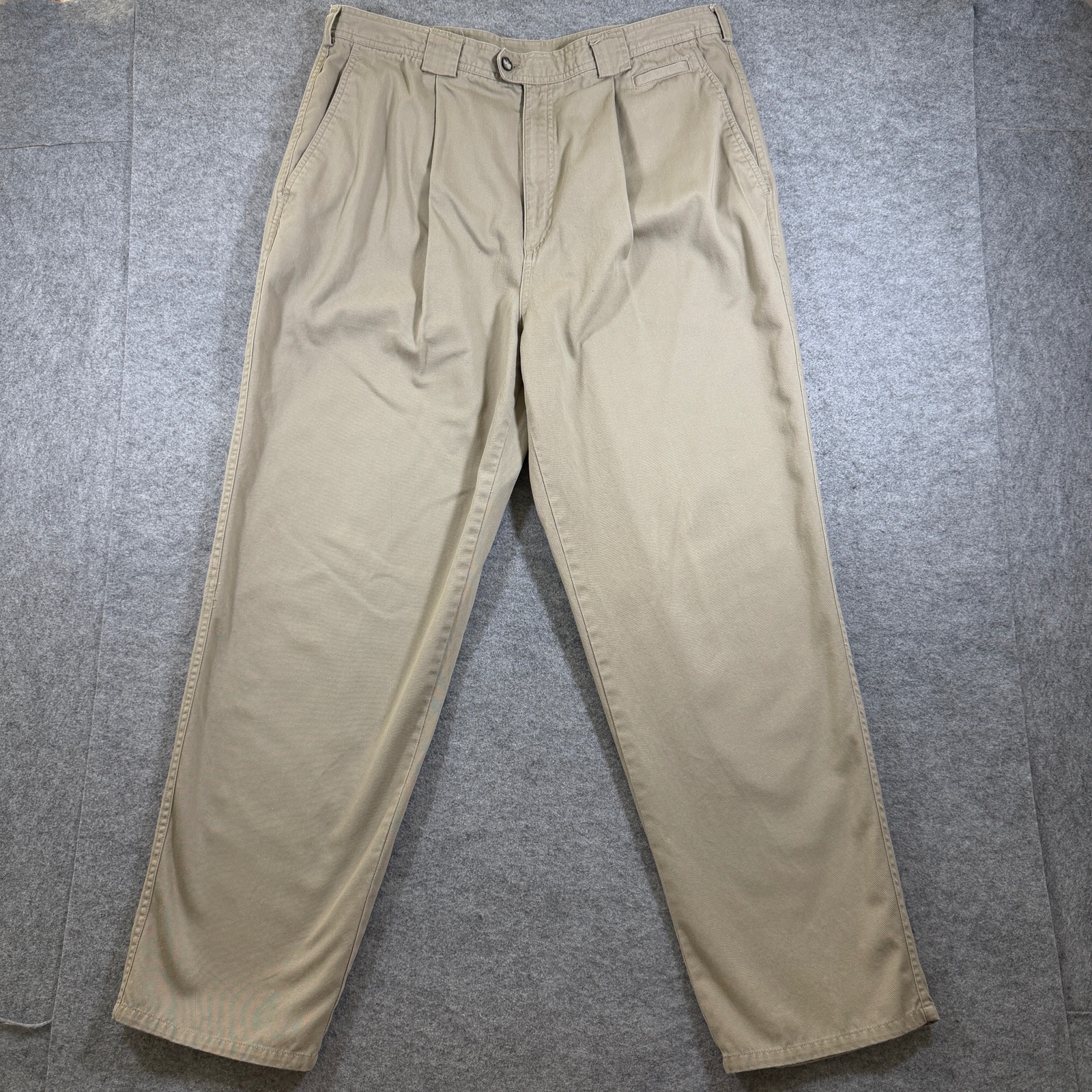 Woolrich Pants Mens 38x30 Khaki Pleated Front Cotton Chino Relaxed Fit Workwear