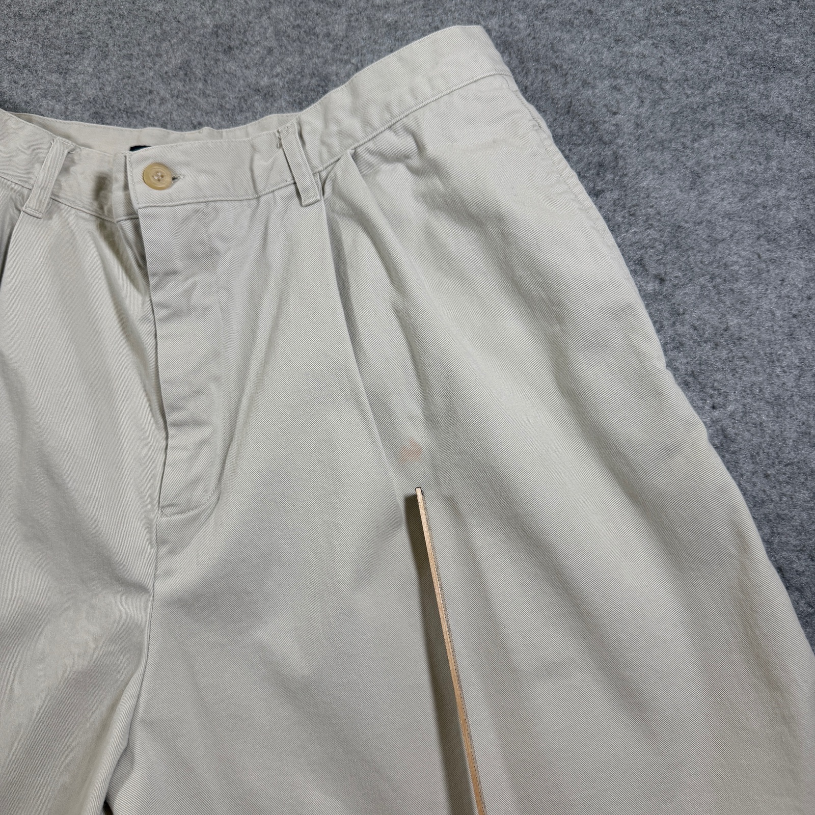 Vintage Ralph Lauren Sport Chino Shorts Mens 14 Khaki Pleated Front Pony Logo thumbnail 3