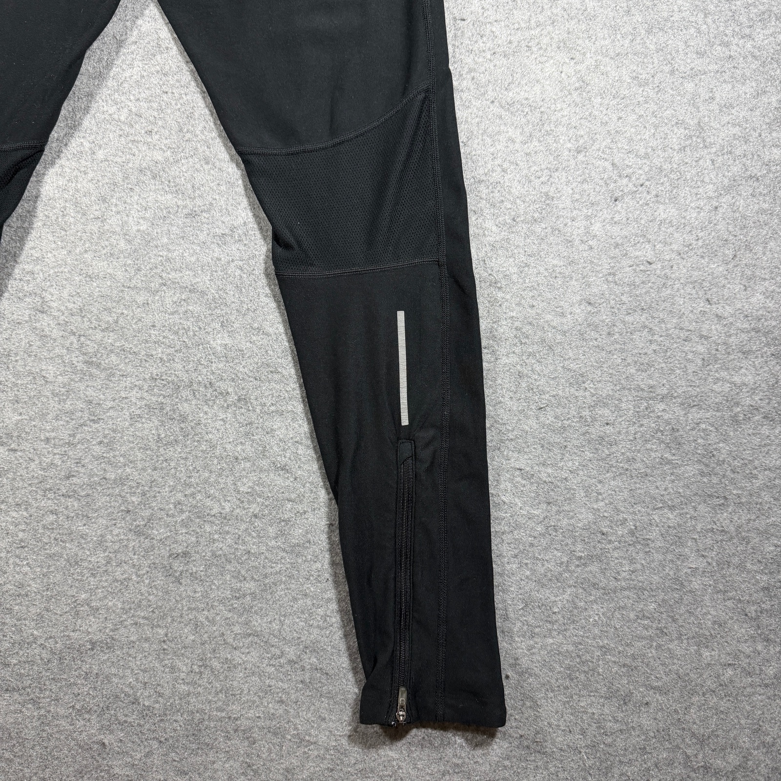 Nike Dri-FIT Running Tights Women M Black Reflective Ankle Zip Pocket Drawstring thumbnail 3