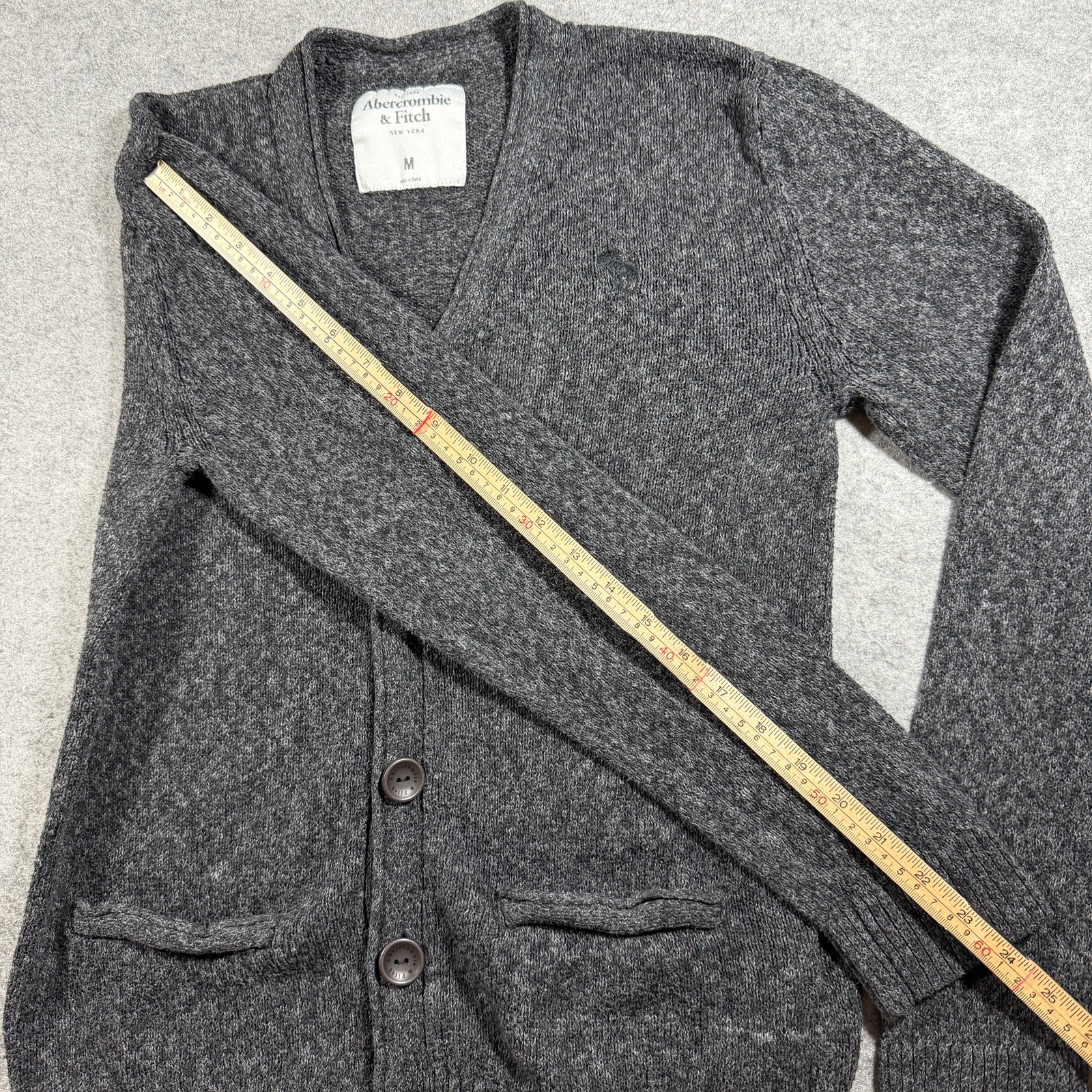 Abercrombie & Fitch Cardigan Sweater Mens M Charcoal Gray Button Front Preppy thumbnail 8