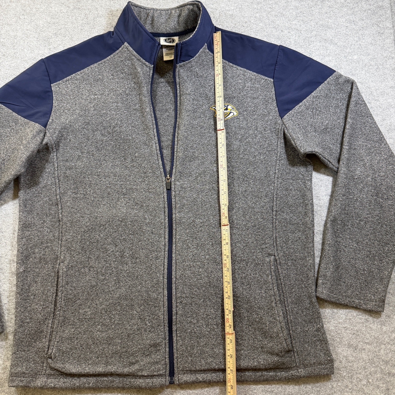 NHL Nashville Predators Full Zip Jacket Mens L Gray Navy Sweater Knit Fleece thumbnail 7