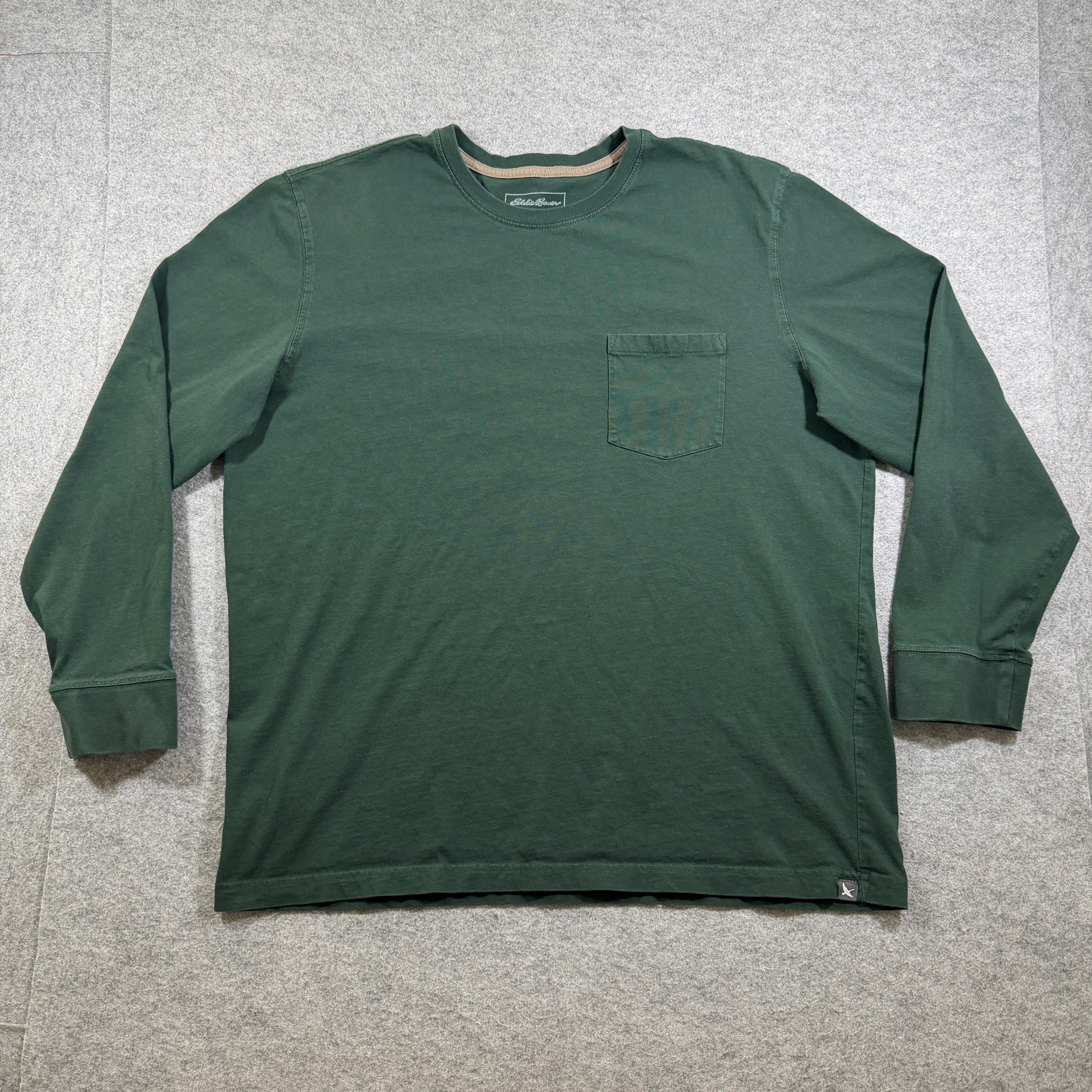Eddie Bauer Long Sleeve T Shirt Mens XL Dark Green Cotton Crew Neck Logo Tab