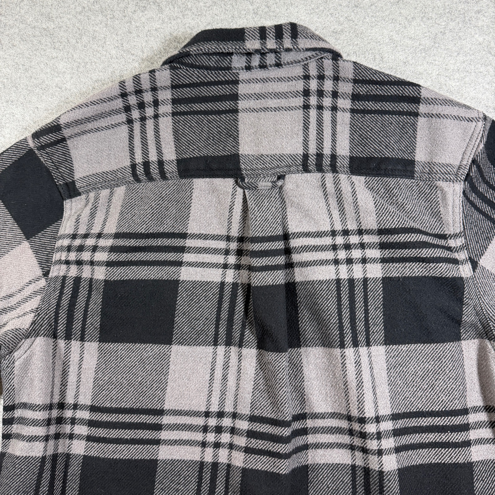 Orvis Heavyweight Flannel Shirt Mens L Gray Black Button Up 4 Pocket Outdoor thumbnail 6