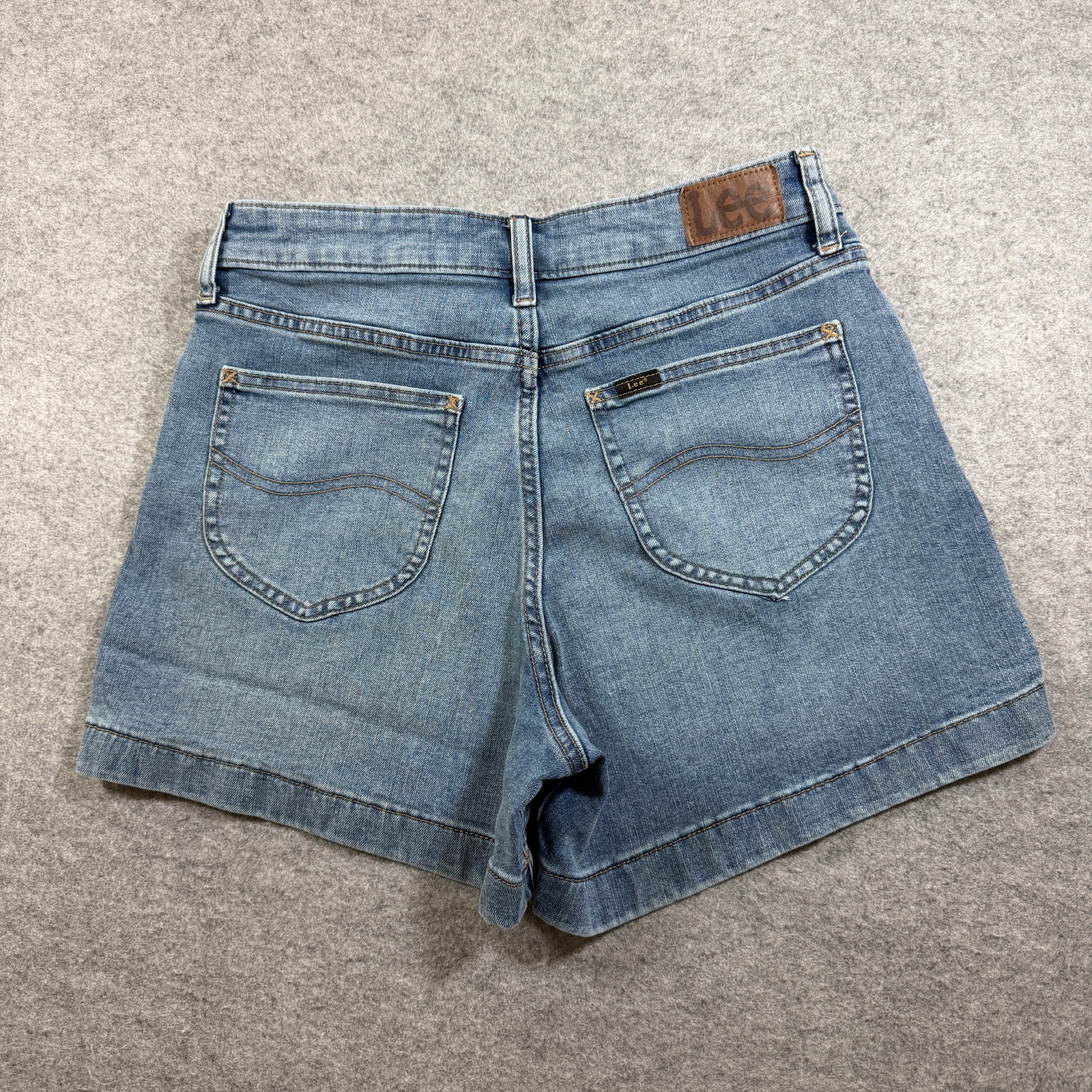 Lee Denim Shorts Womens 8 Light Wash High Rise Stretch 5 Pocket Casual Jeans thumbnail 2