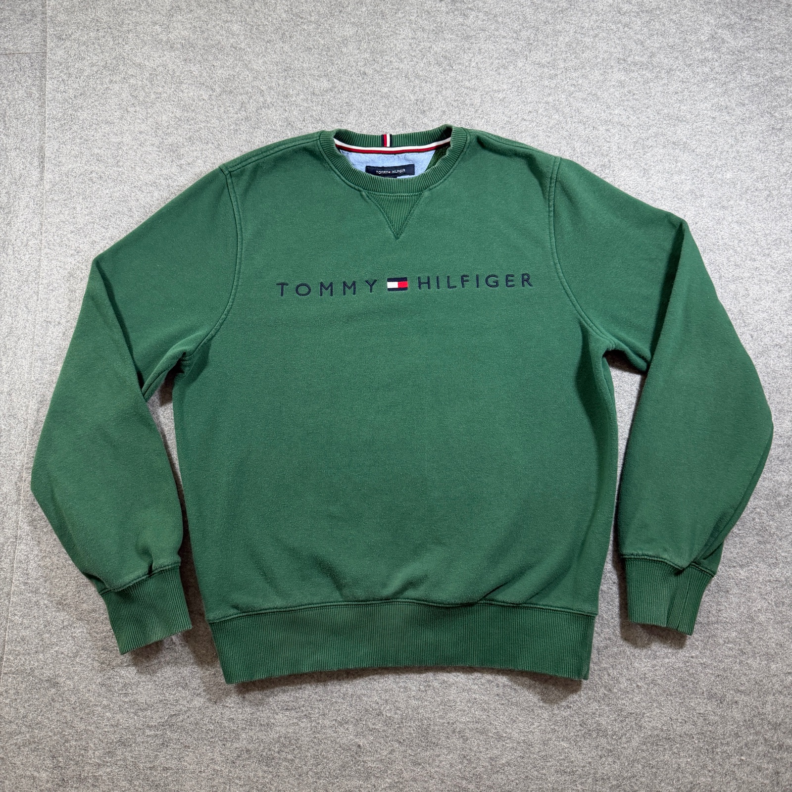 Tommy Hilfiger Sweatshirt Mens S Green Crewneck Flag Logo Fleece Ribbed Cuffs