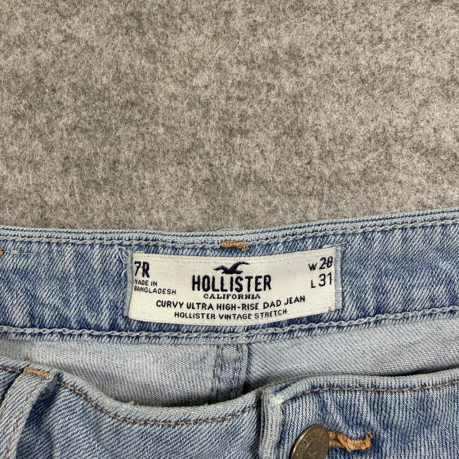 Hollister Curvy Ultra High Rise Dad Jeans Womens 7R (28x31) Light Wash Stretch thumbnail 3