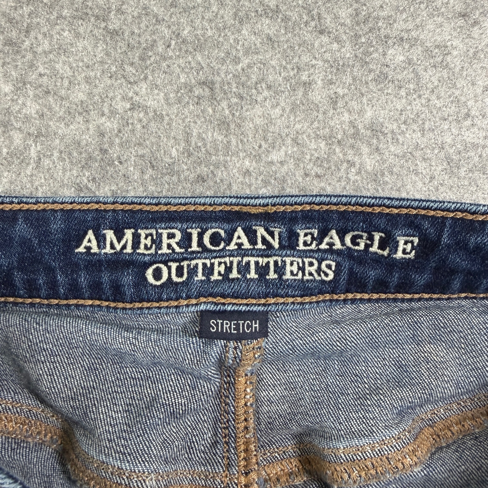 American Eagle Vintage Hi-Rise Jeans Womens 6 Blue Denim Stretch Button Fly thumbnail 5