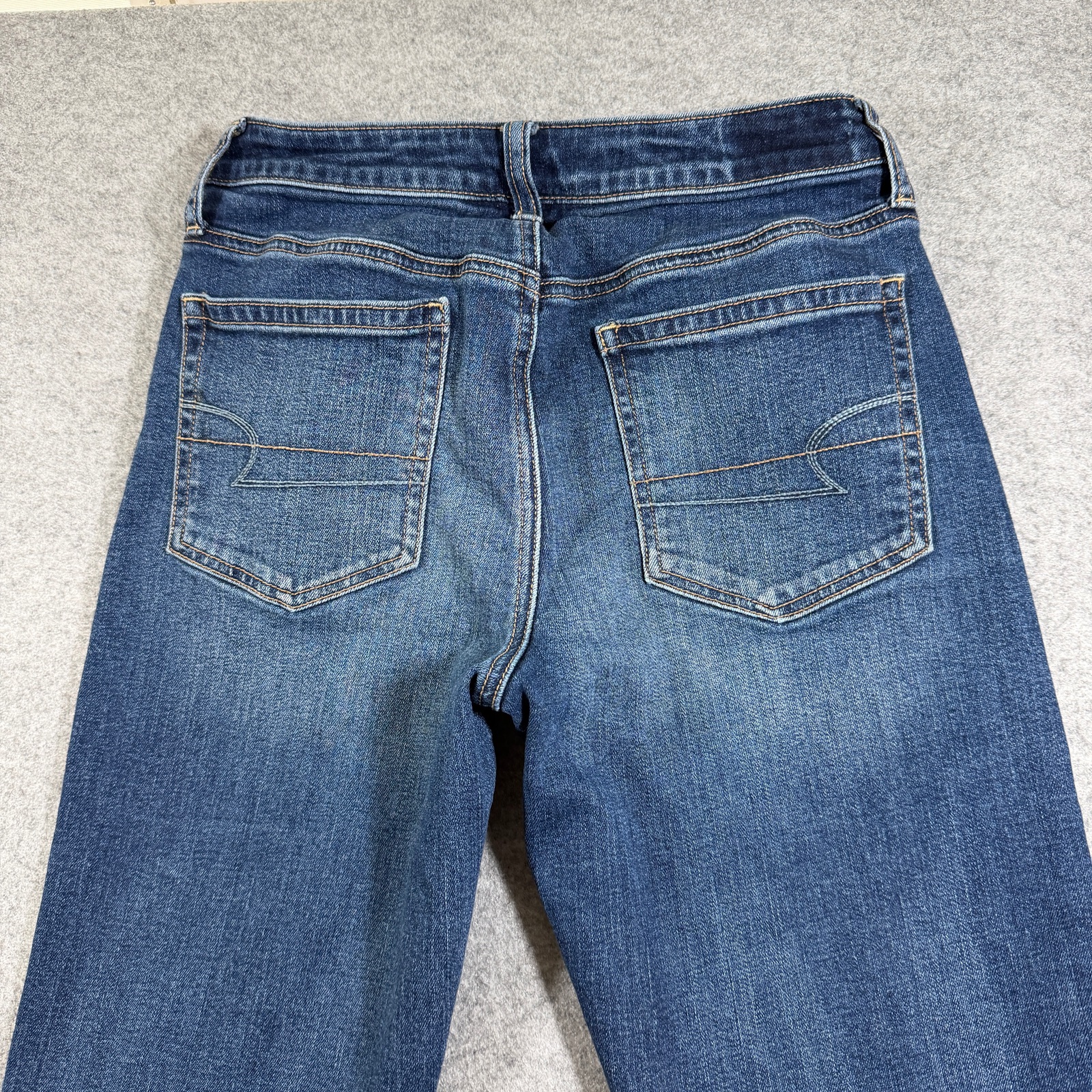 American Eagle Vintage Hi-Rise Jeans Womens 6 Blue Denim Stretch Button Fly thumbnail 10
